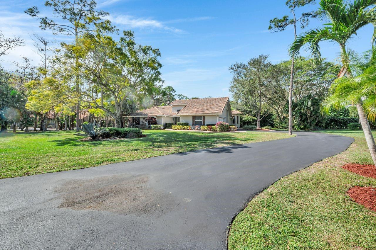 5440 NW 77th Terrace