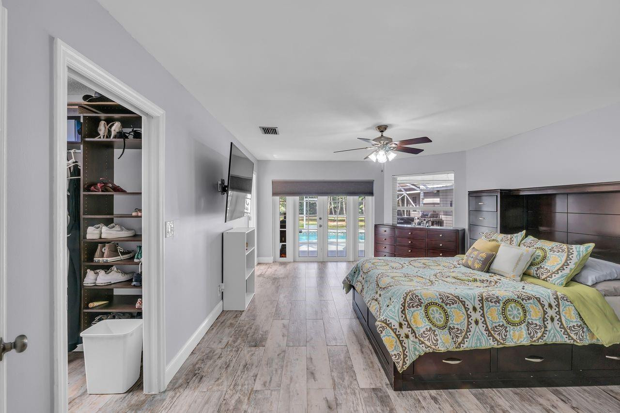 5440 NW 77th Terrace