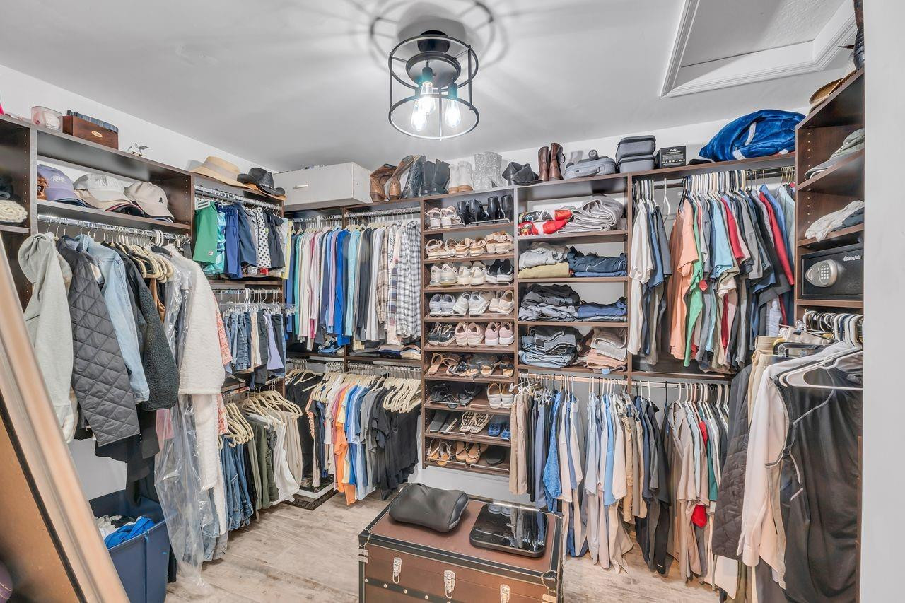 5440 NW 77th Terrace