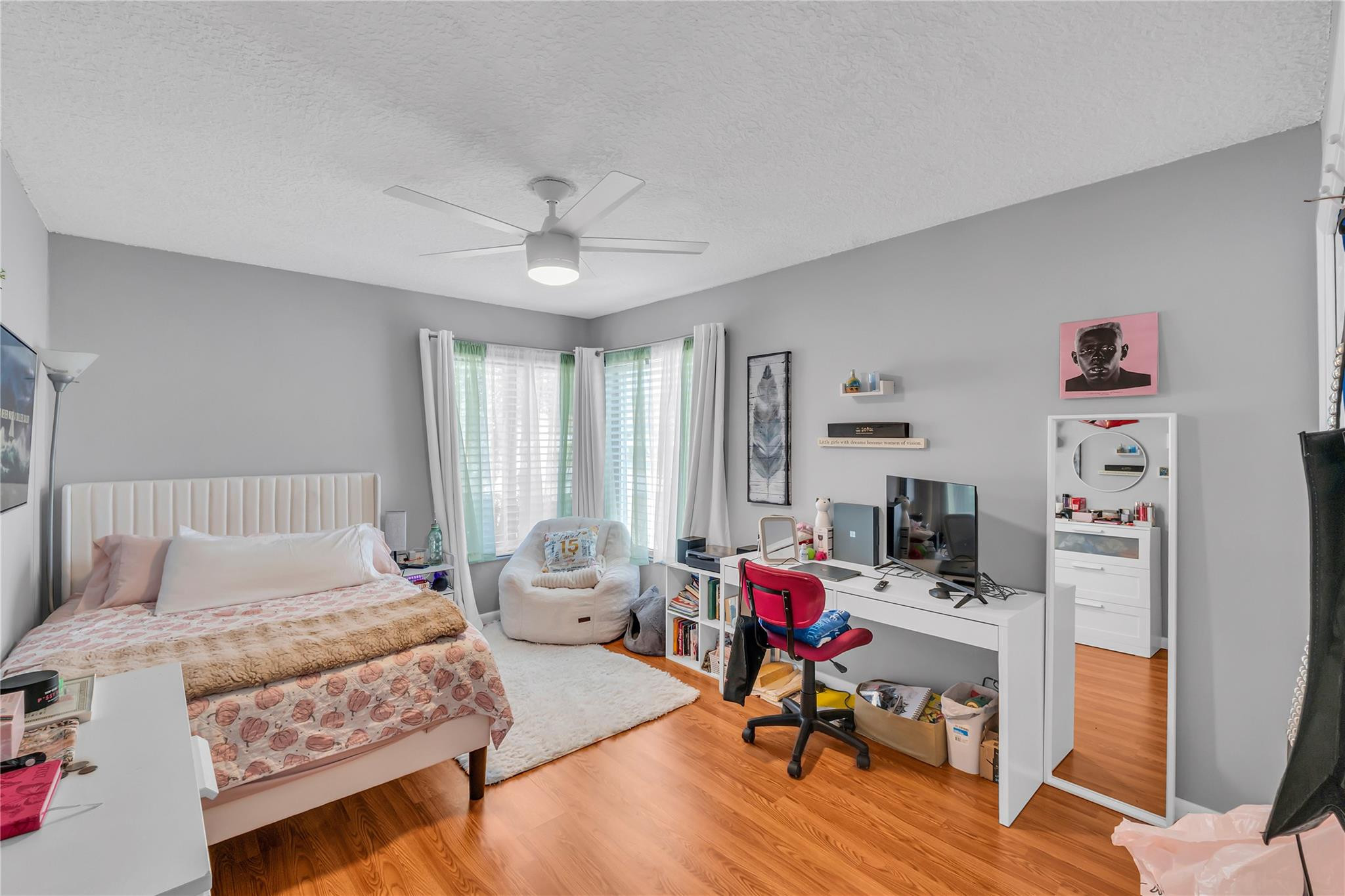 11266 NW 10th Place