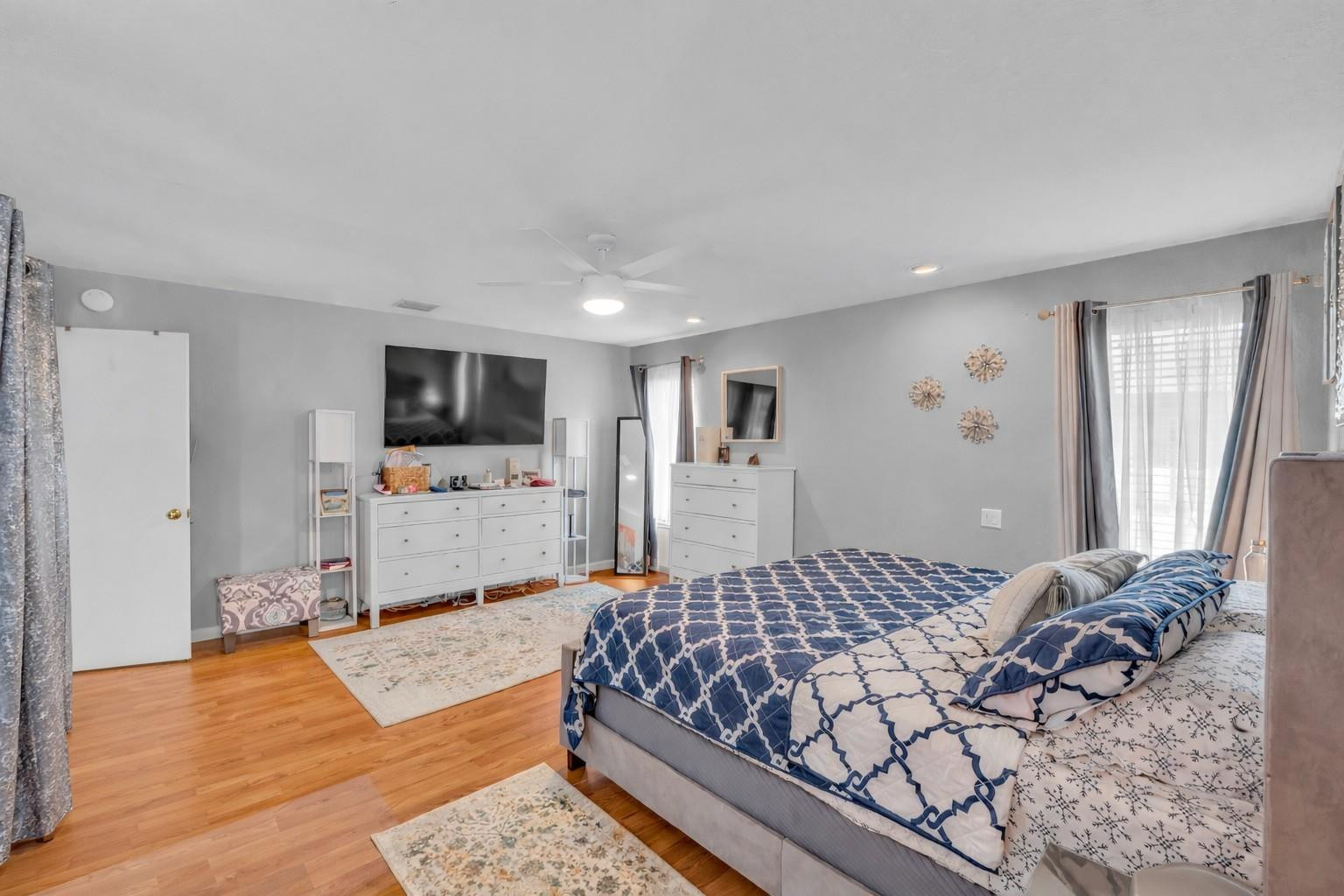 11266 NW 10th Place