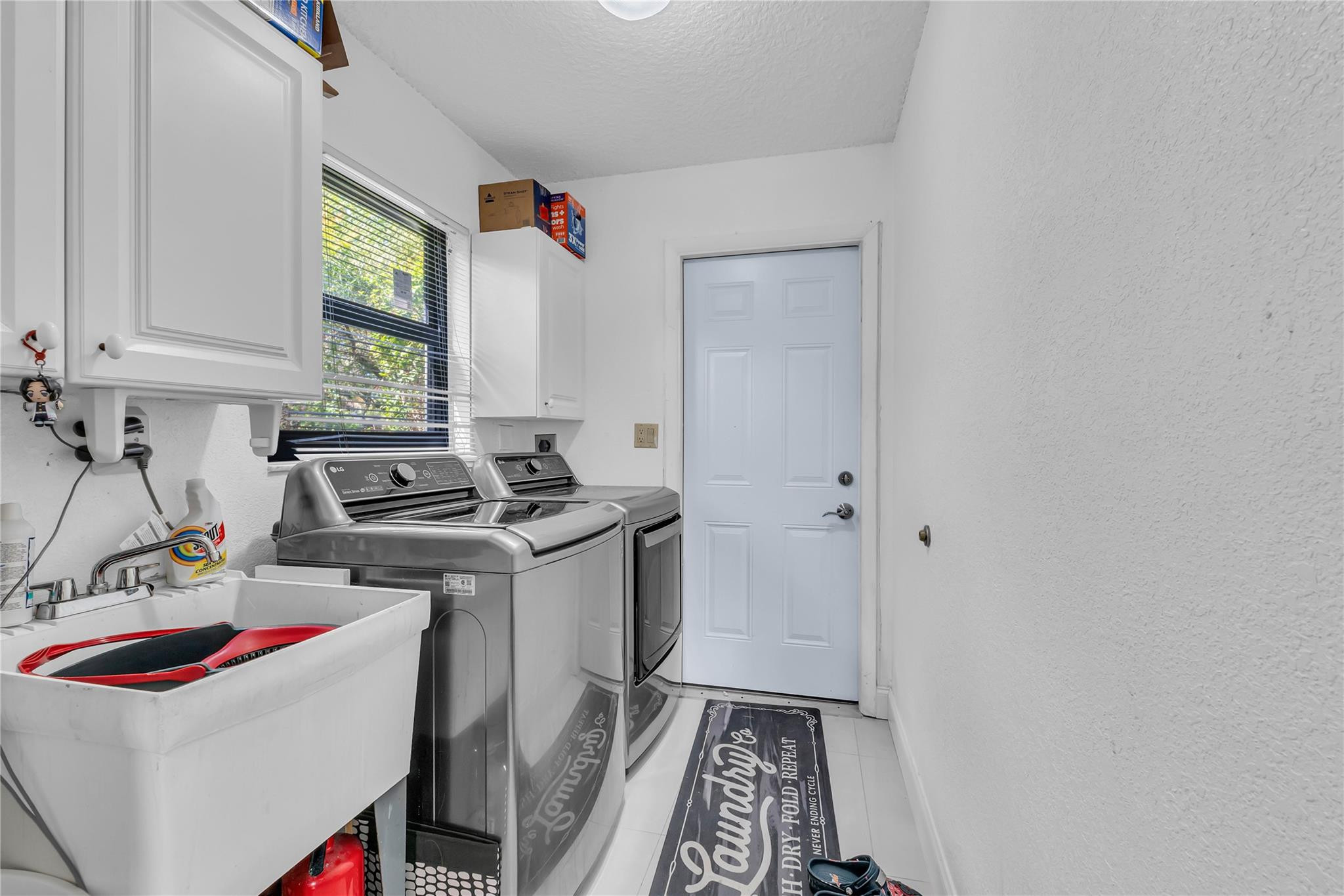 11266 NW 10th Place