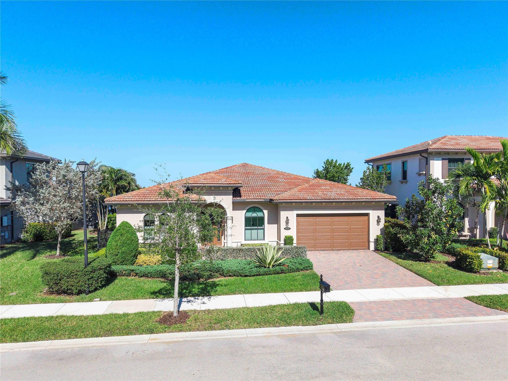 11431 Watercrest Circle