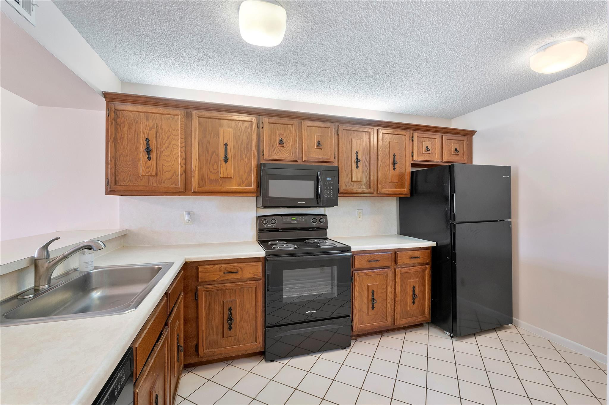 6519 Coral Lake Drive 207