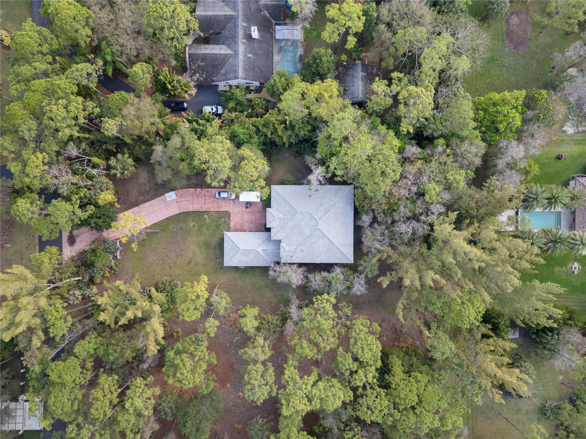 5889 NW 66th Avenue