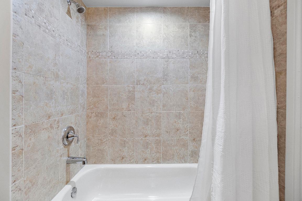 7661 Old Thyme Court 7a