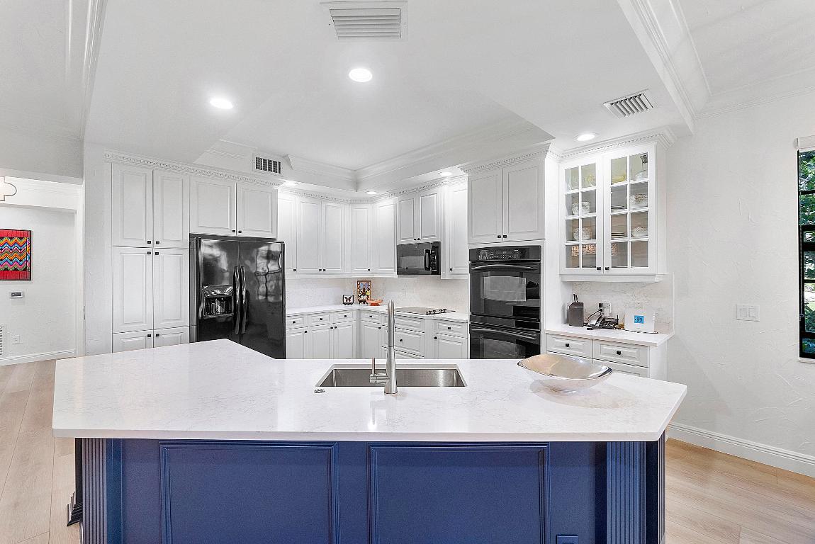 7661 Old Thyme Court 7a