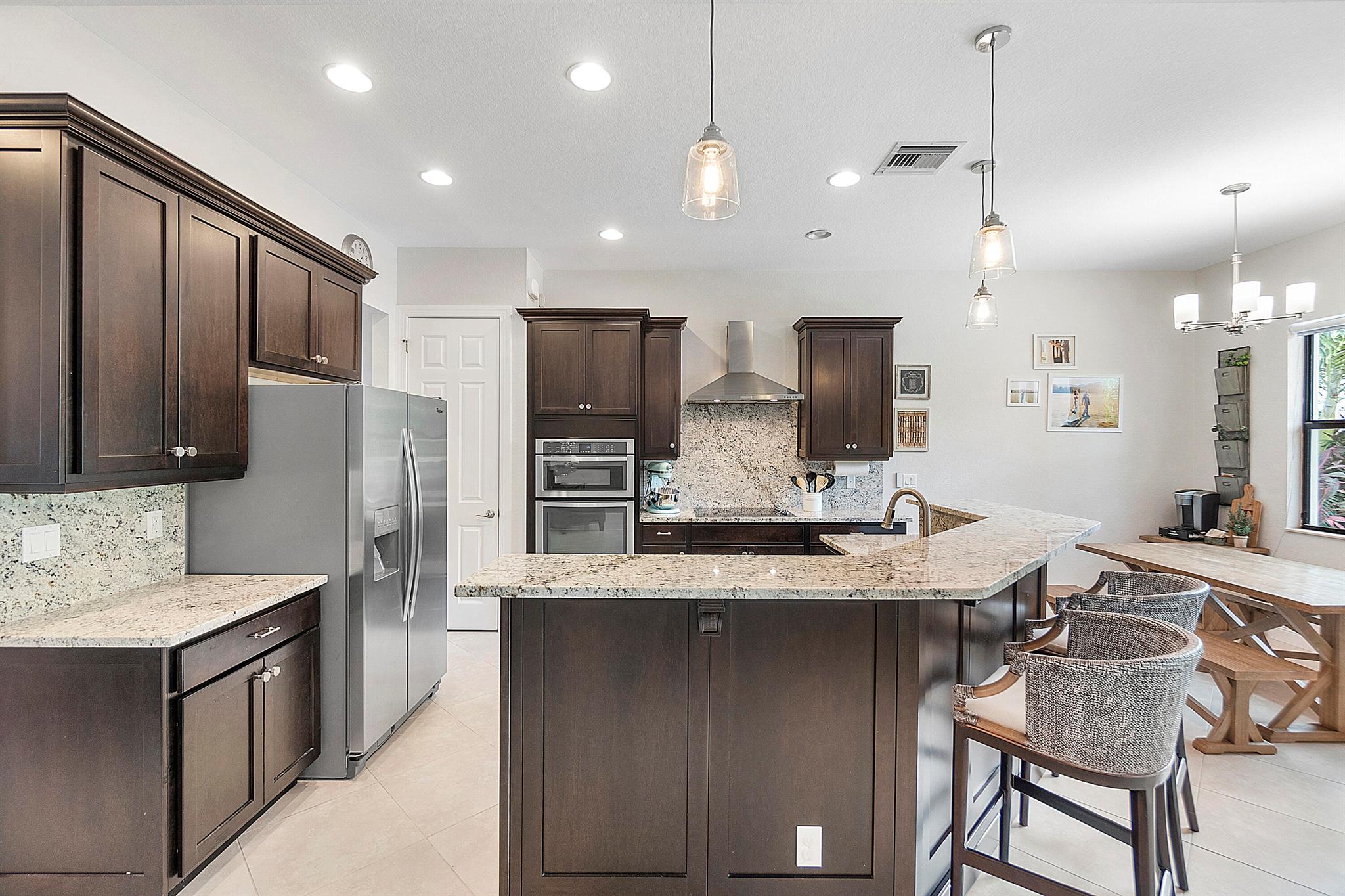 10125 Cameilla Street