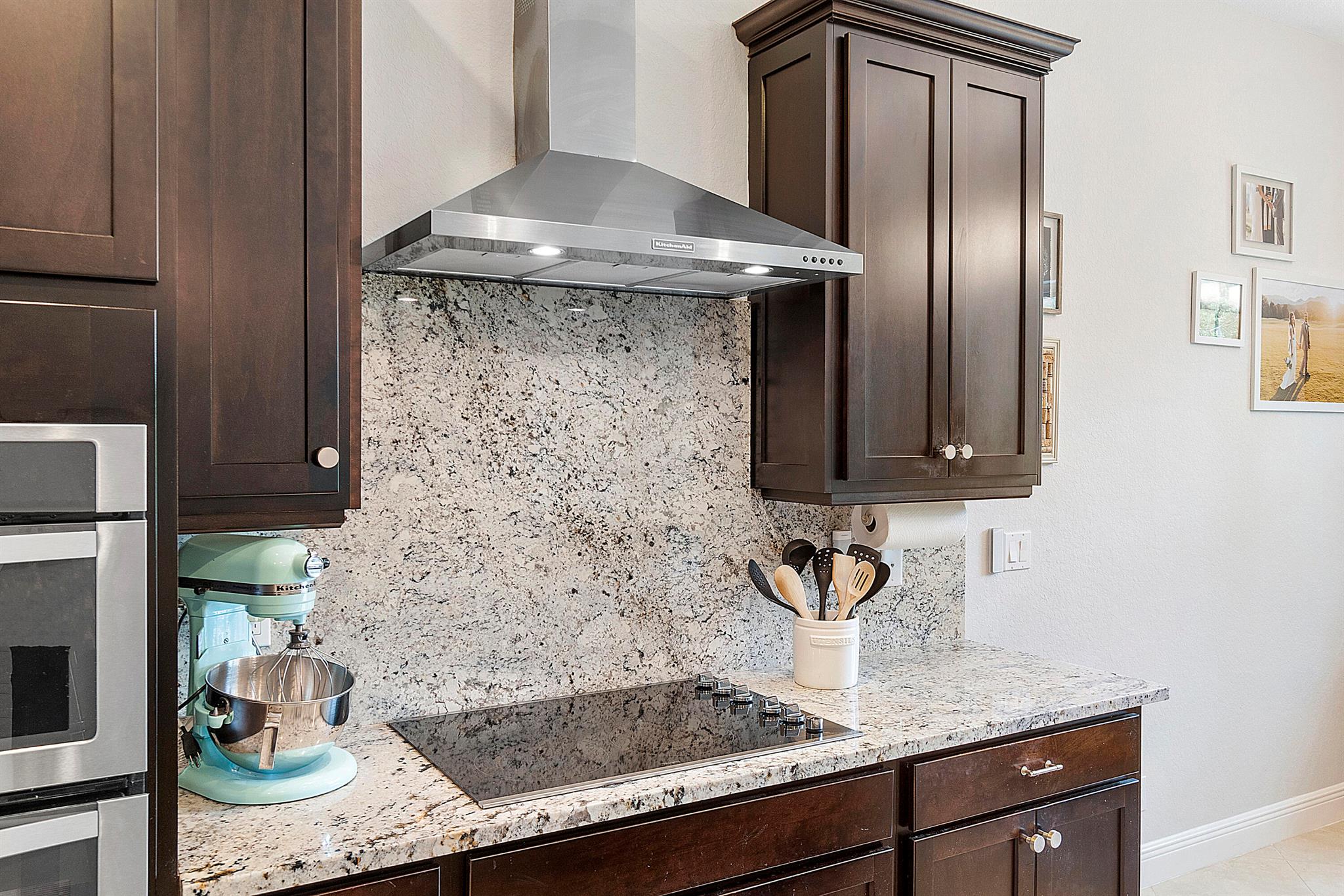 10125 Cameilla Street