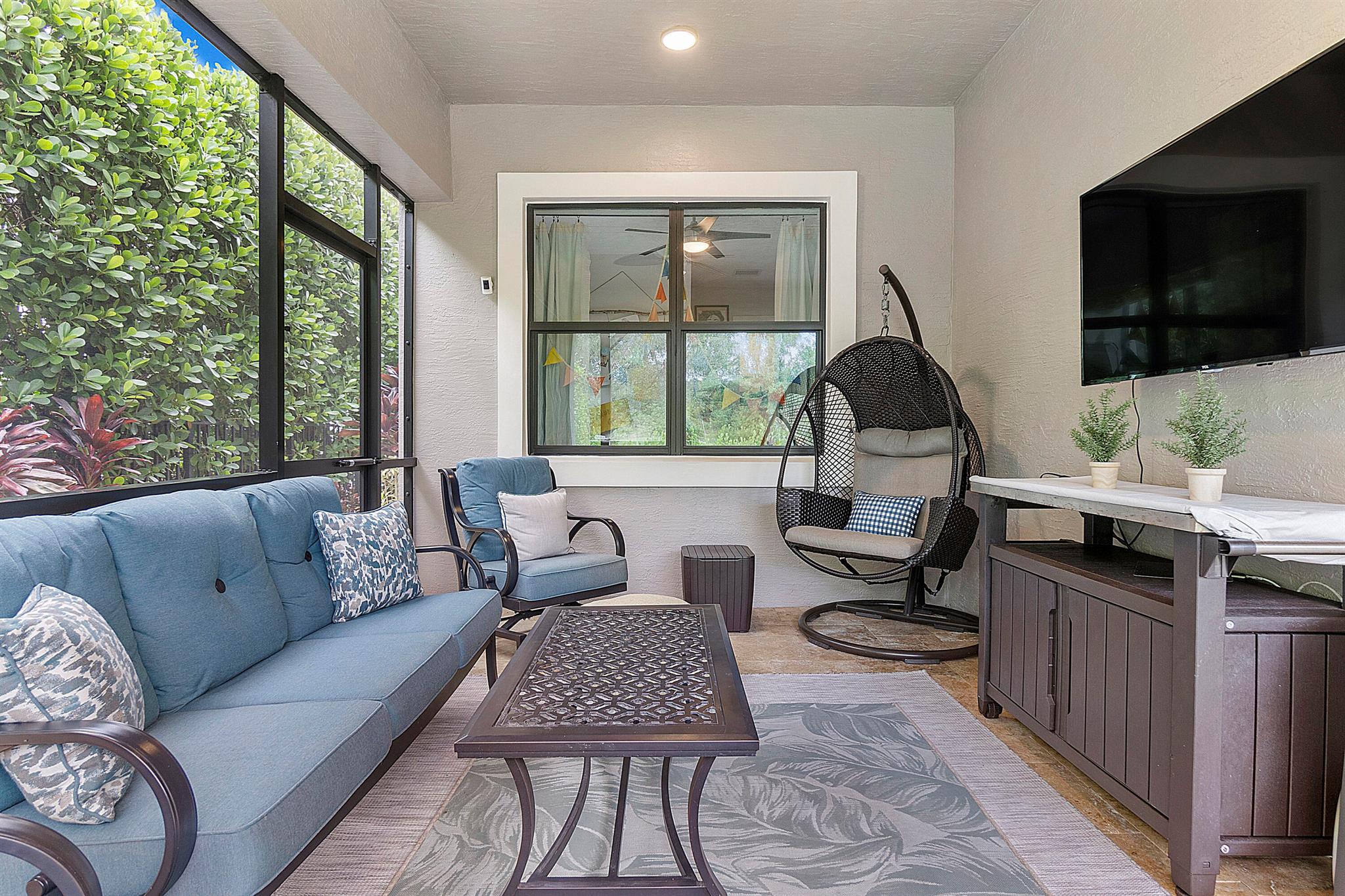 10125 Cameilla Street