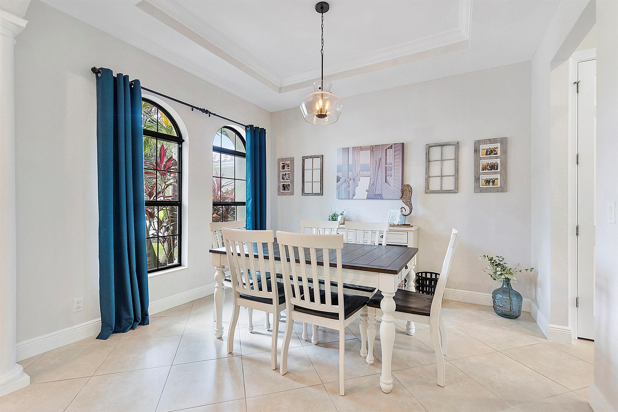 10125 Cameilla Street