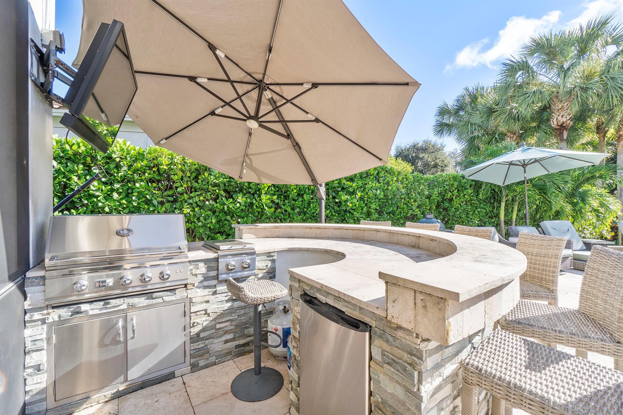 7146 Spyglass Avenue