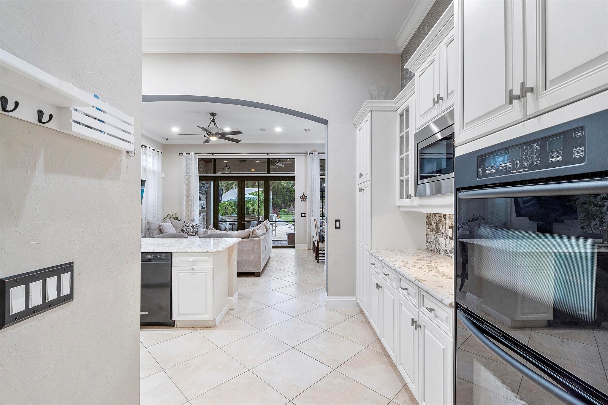 7146 Spyglass Avenue