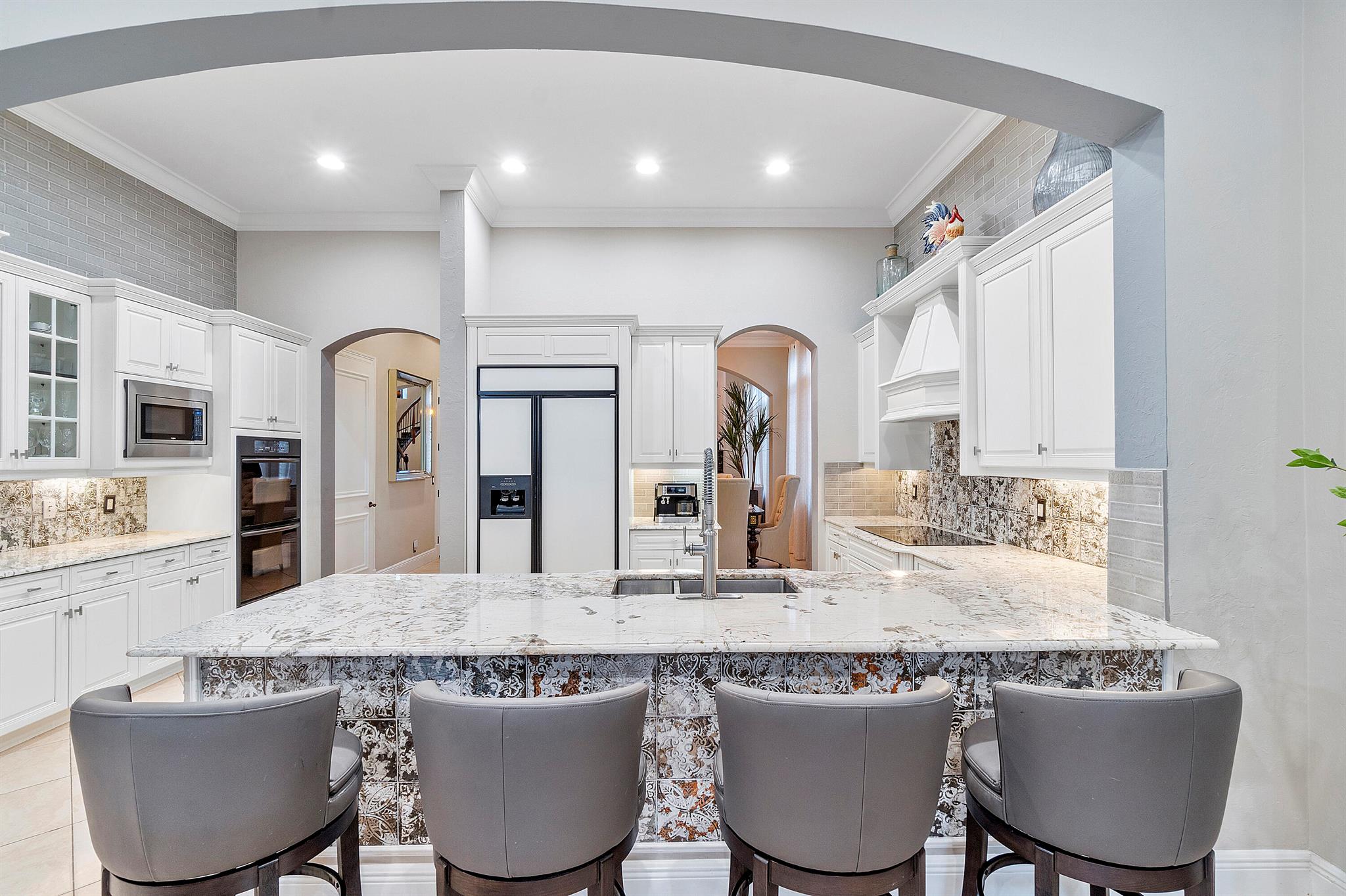 7146 Spyglass Avenue