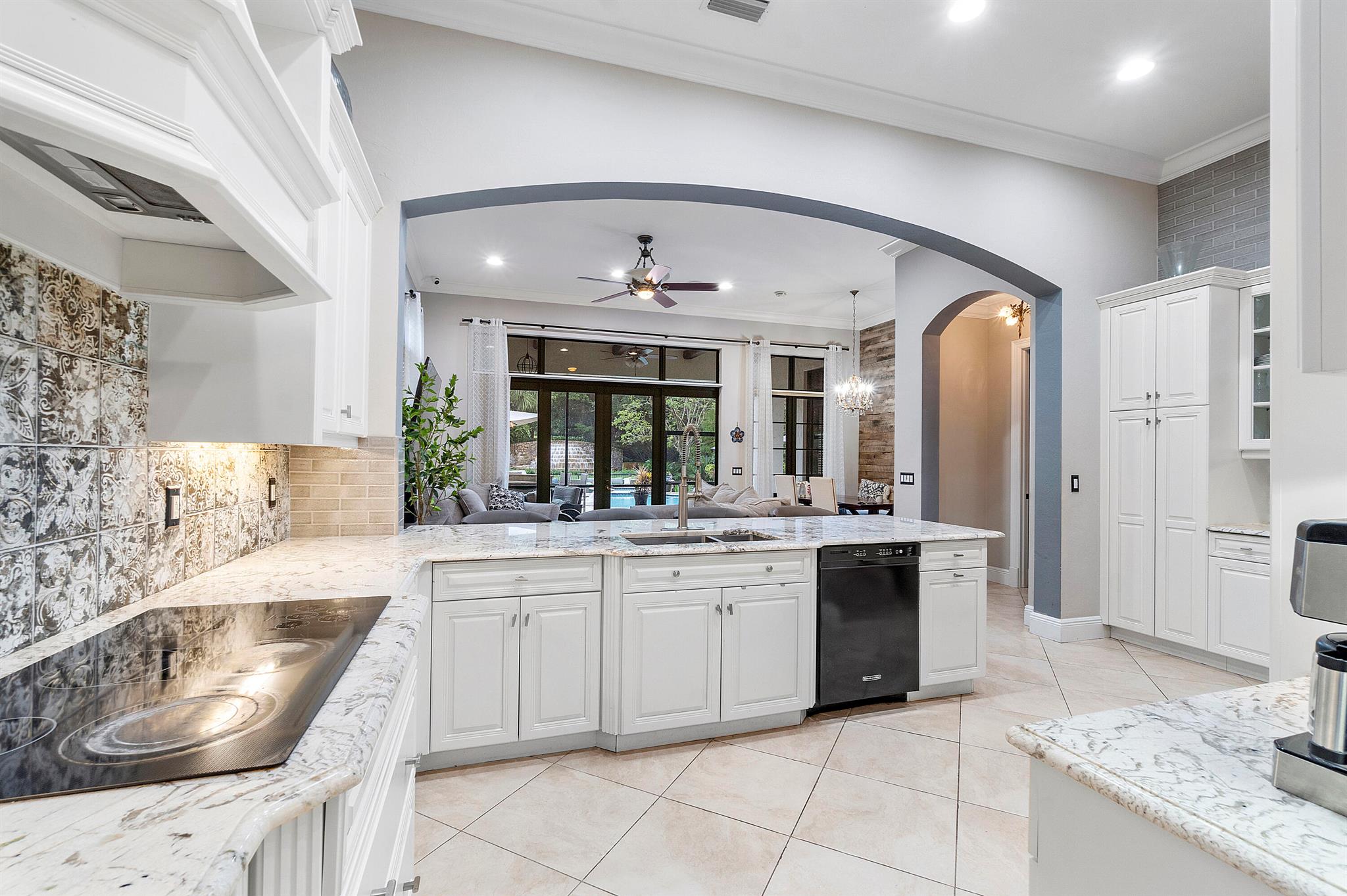 7146 Spyglass Avenue