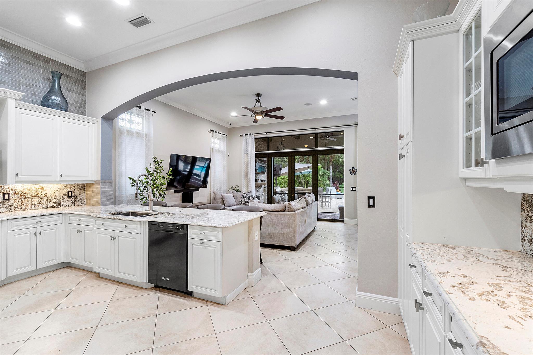 7146 Spyglass Avenue