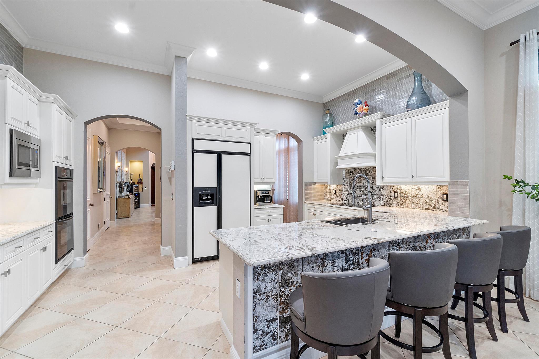 7146 Spyglass Avenue