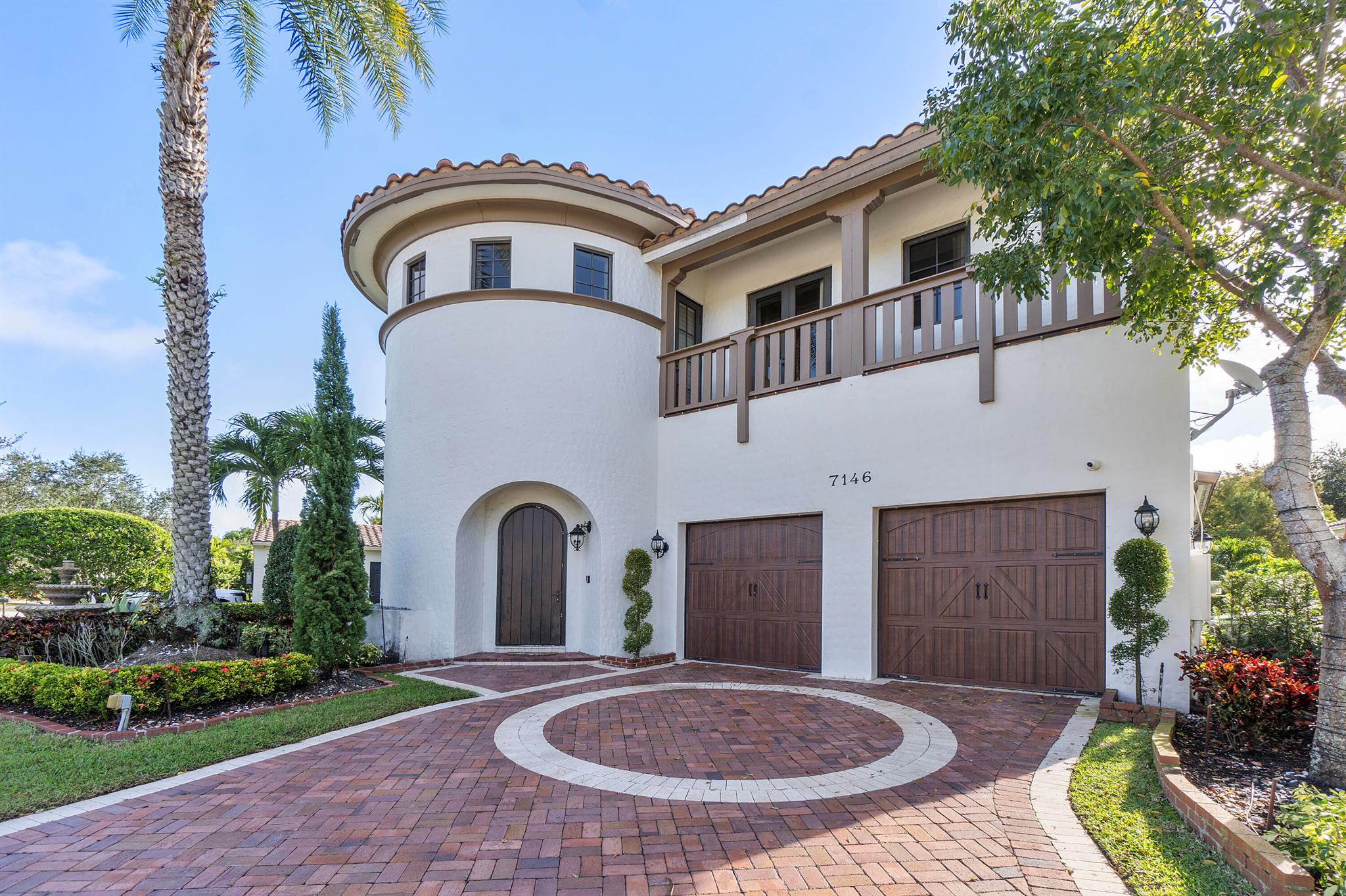 7146 Spyglass Avenue