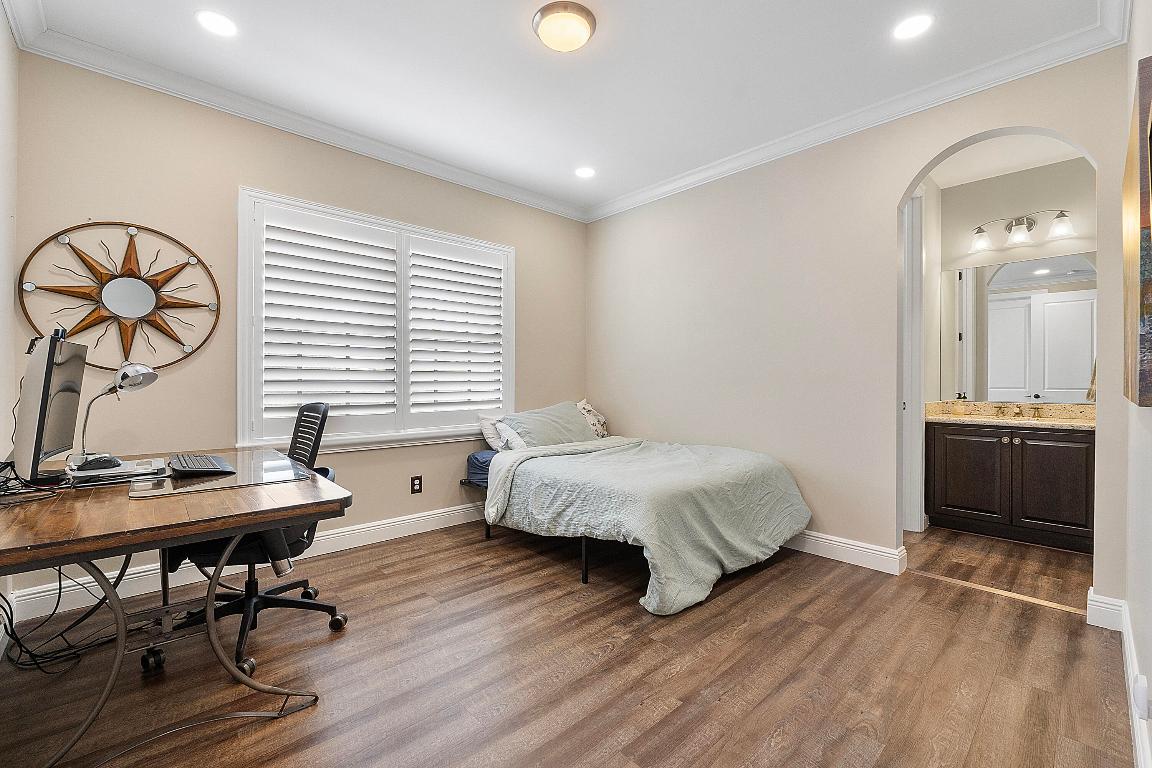 10345 Candleberry Street