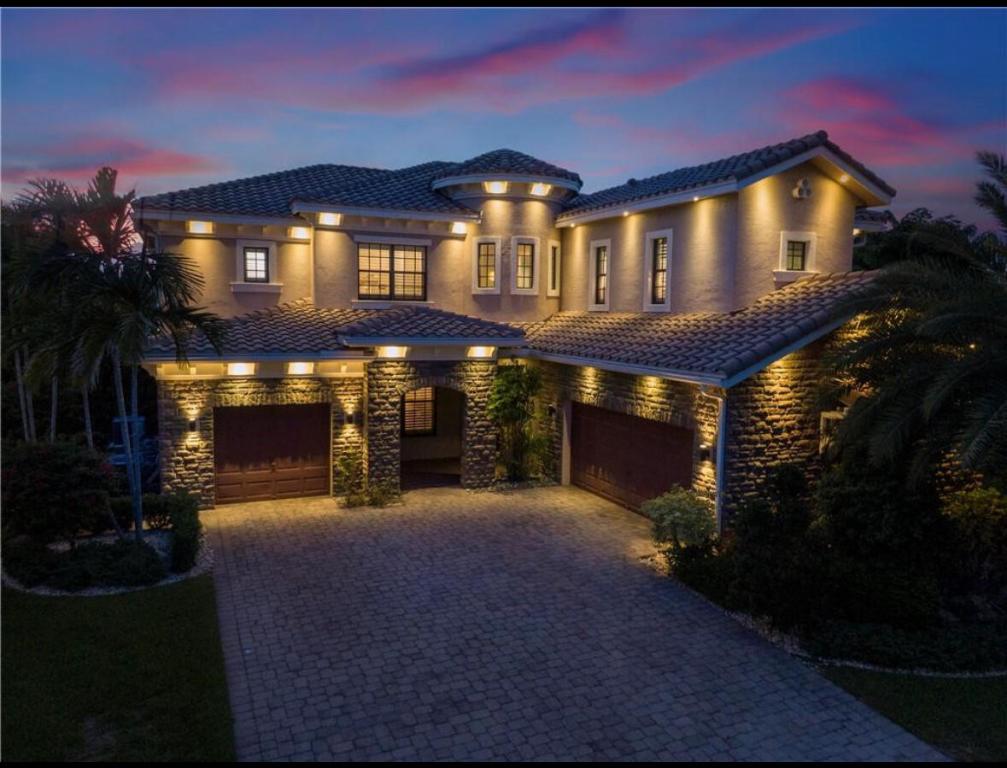 10345 Candleberry Street