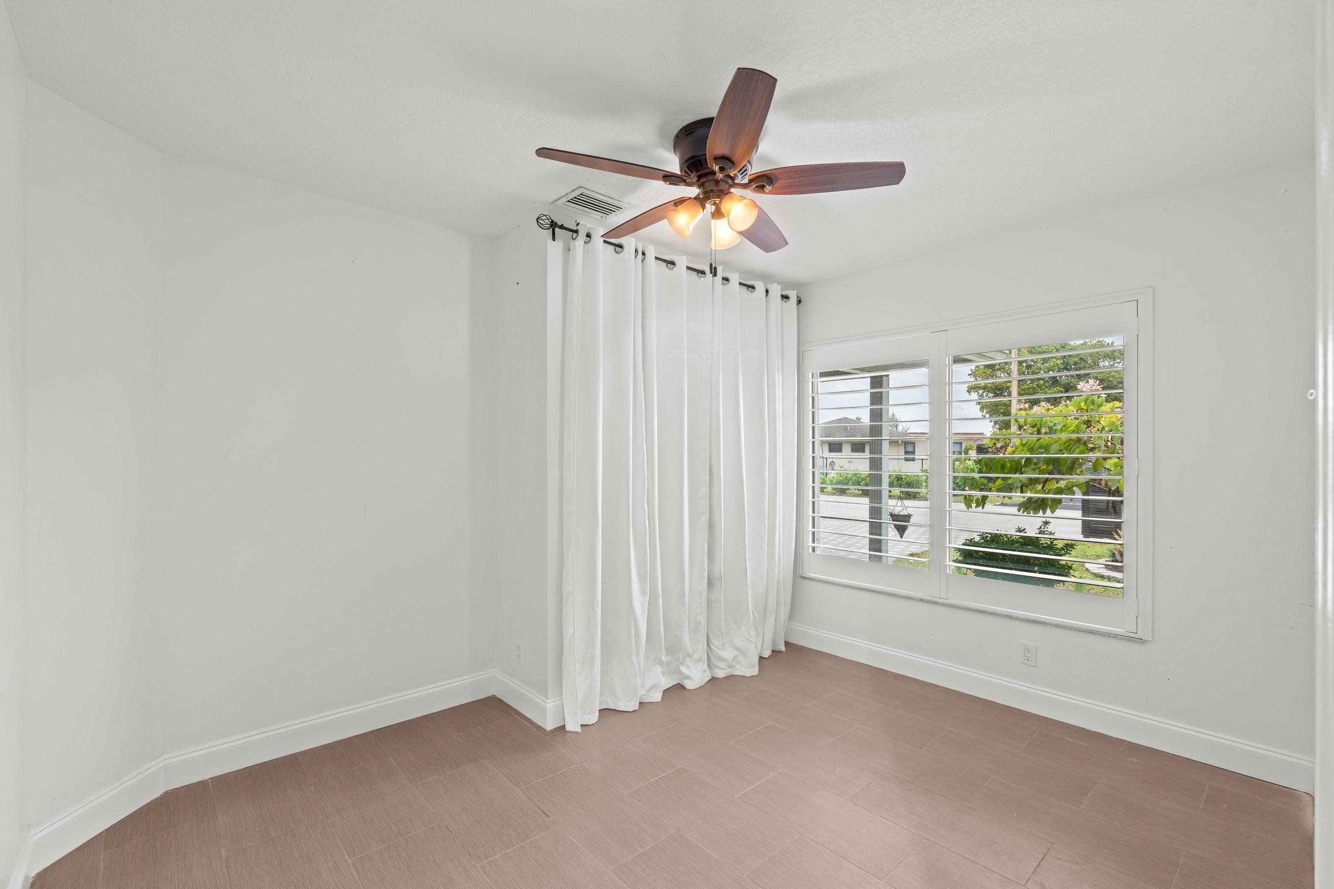 8230 NW 95th Avenue