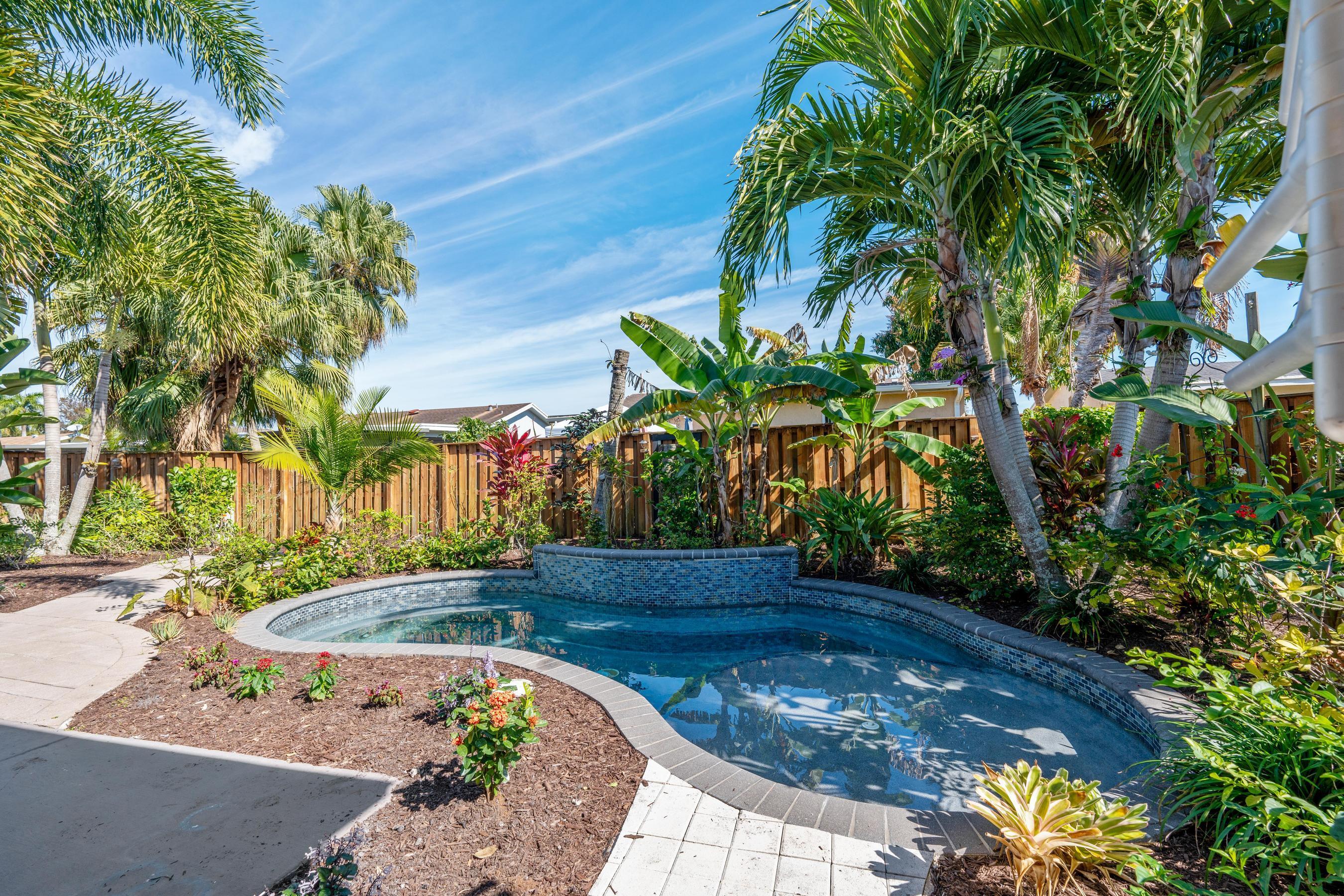 8230 NW 95th Avenue