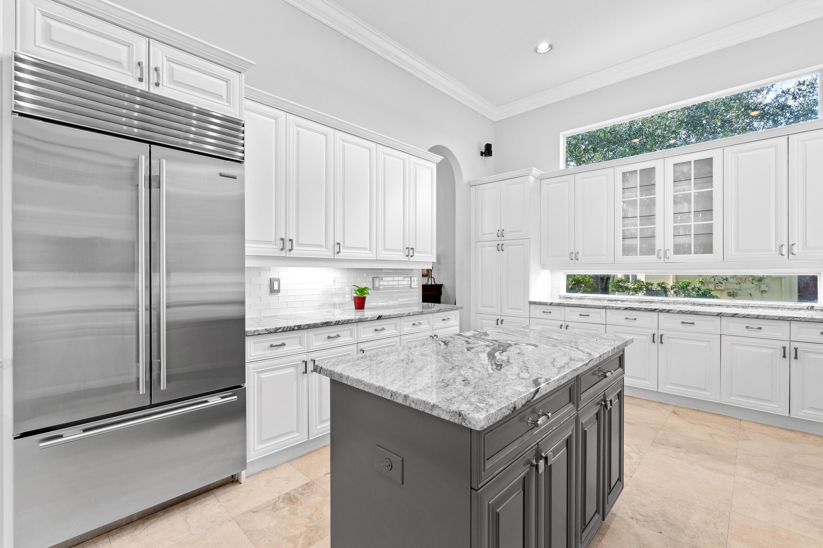 8948 Pinebrook Court