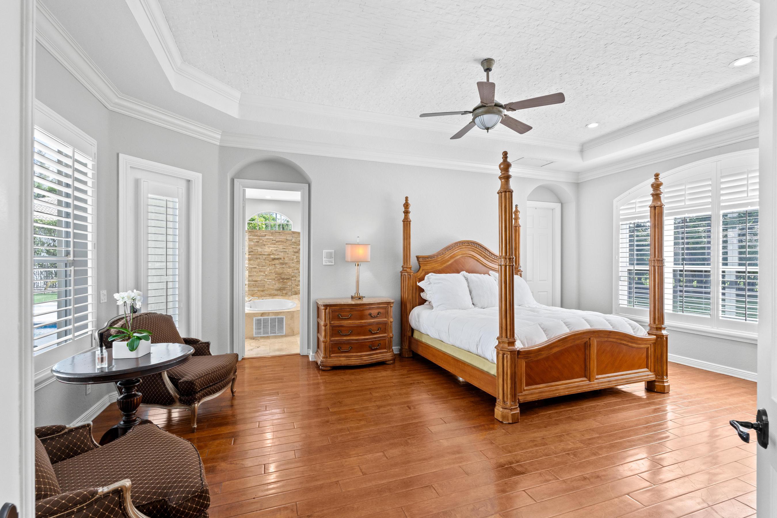 8948 Pinebrook Court