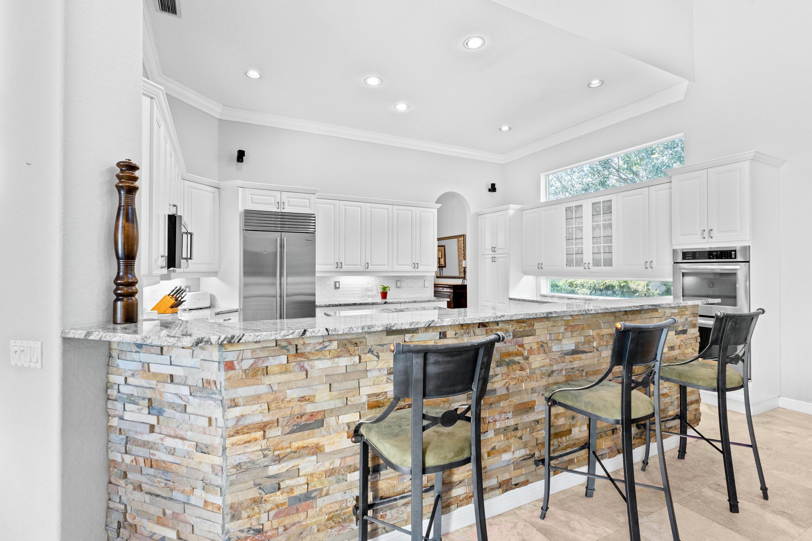 8948 Pinebrook Court