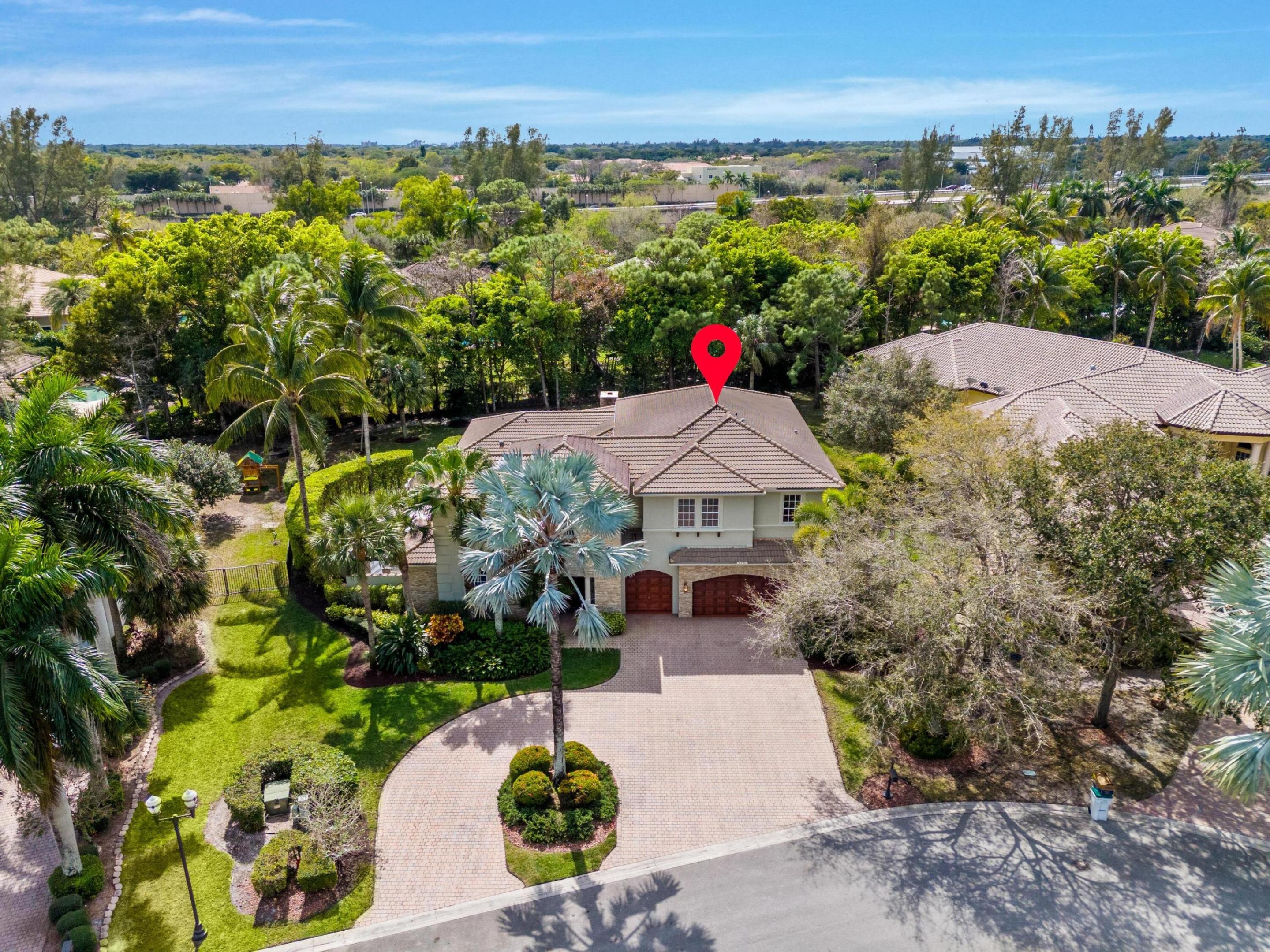 8948 Pinebrook Court