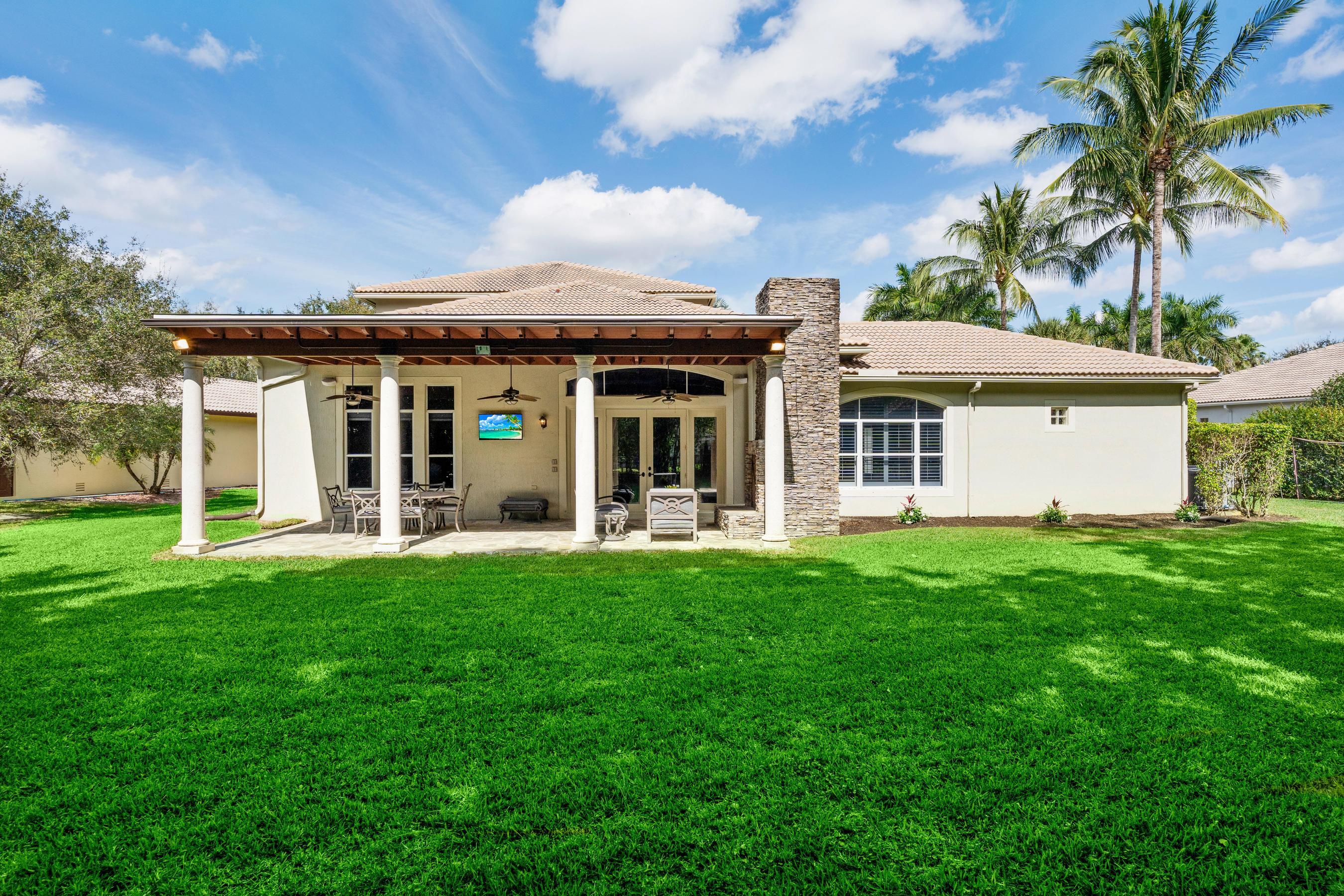 8948 Pinebrook Court