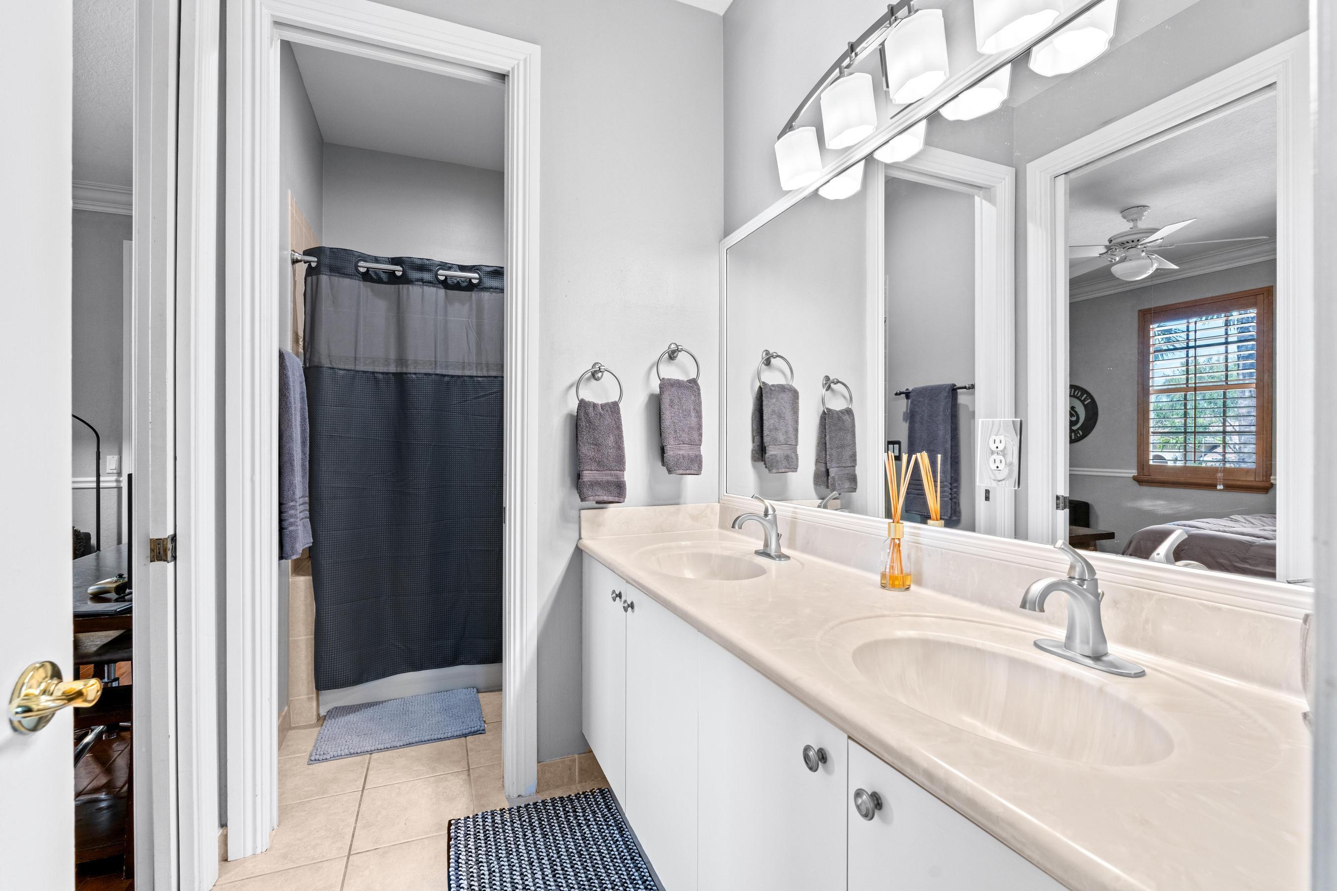 8948 Pinebrook Court