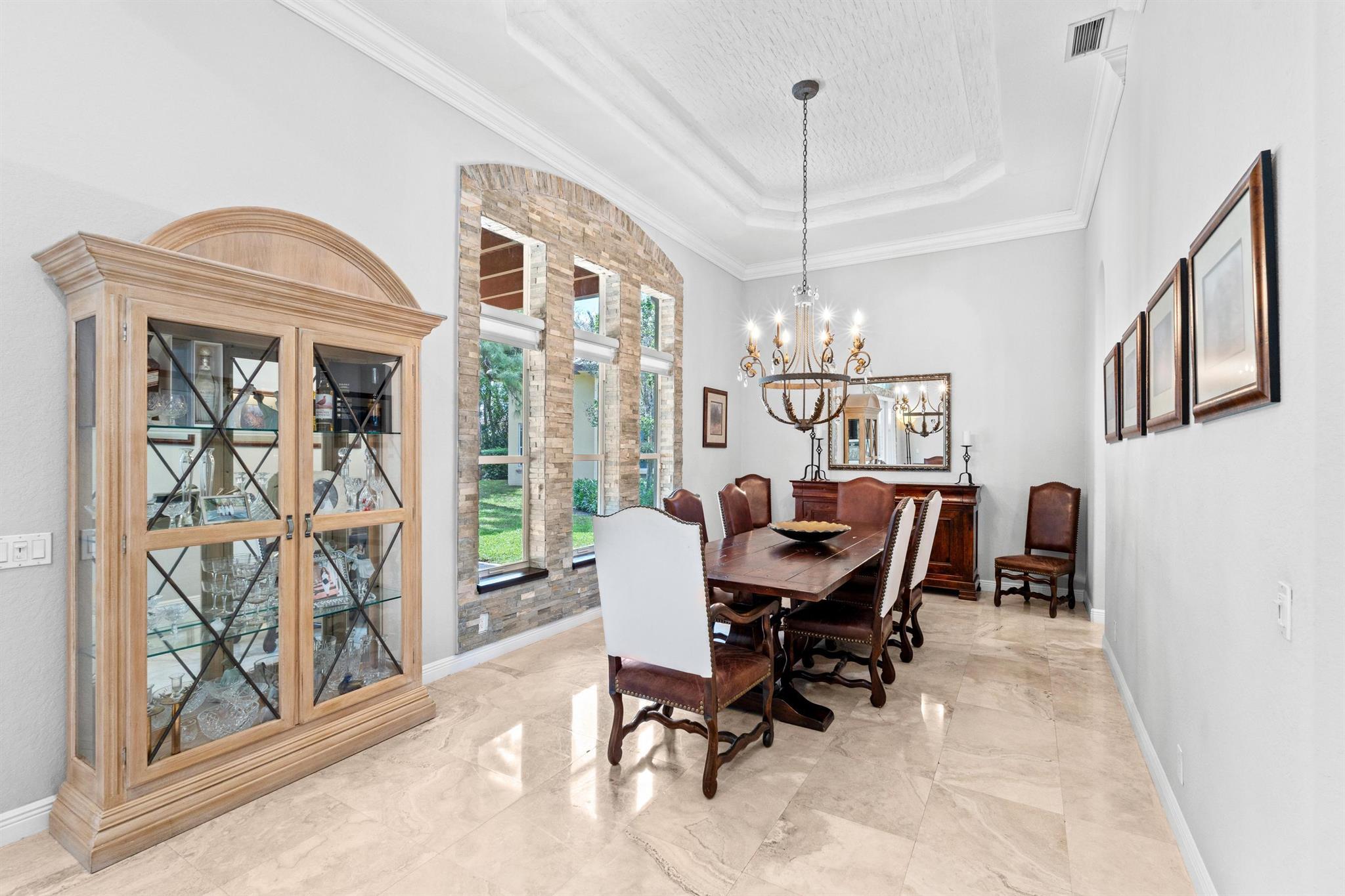 8948 Pinebrook Court