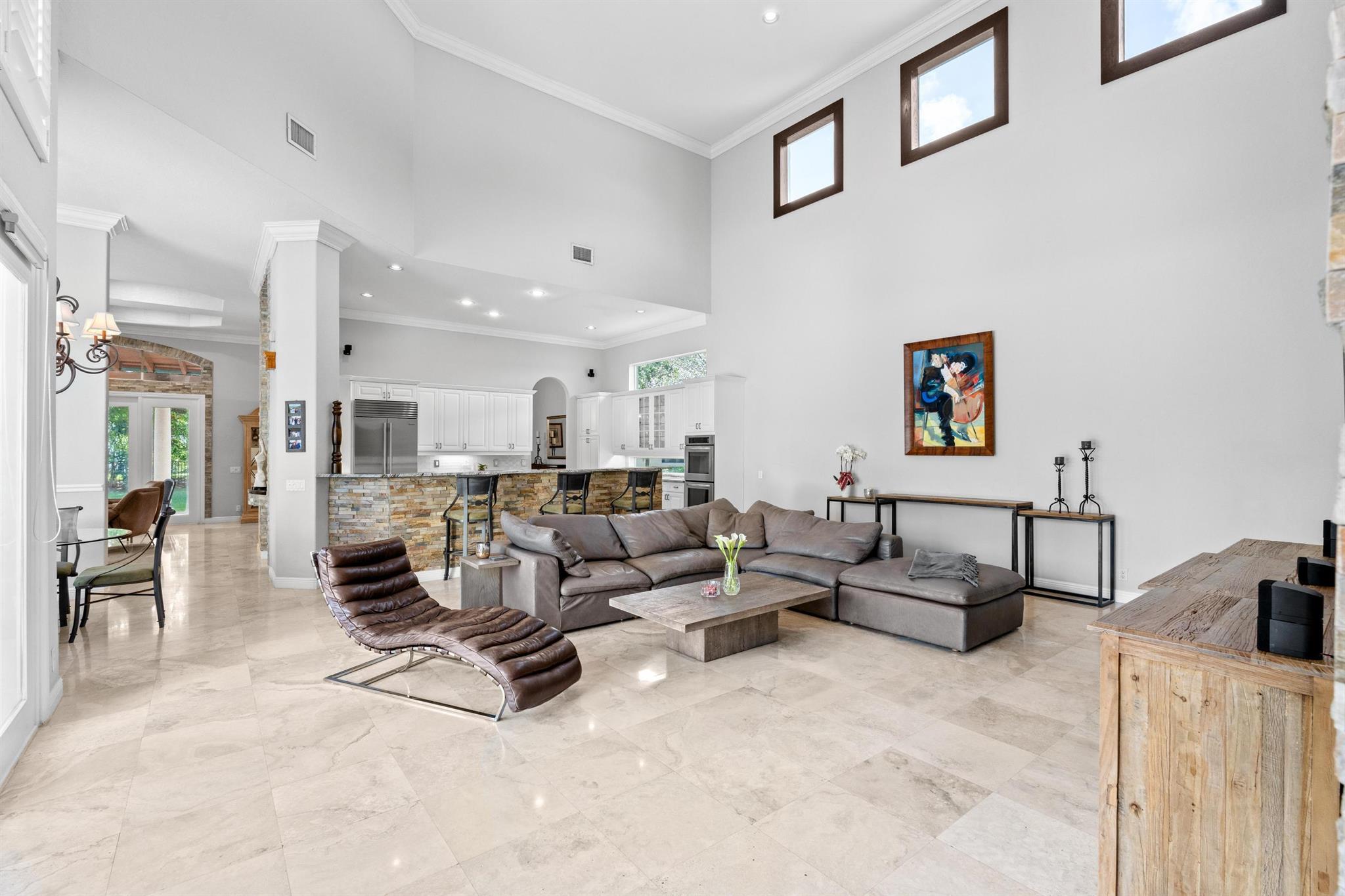 8948 Pinebrook Court