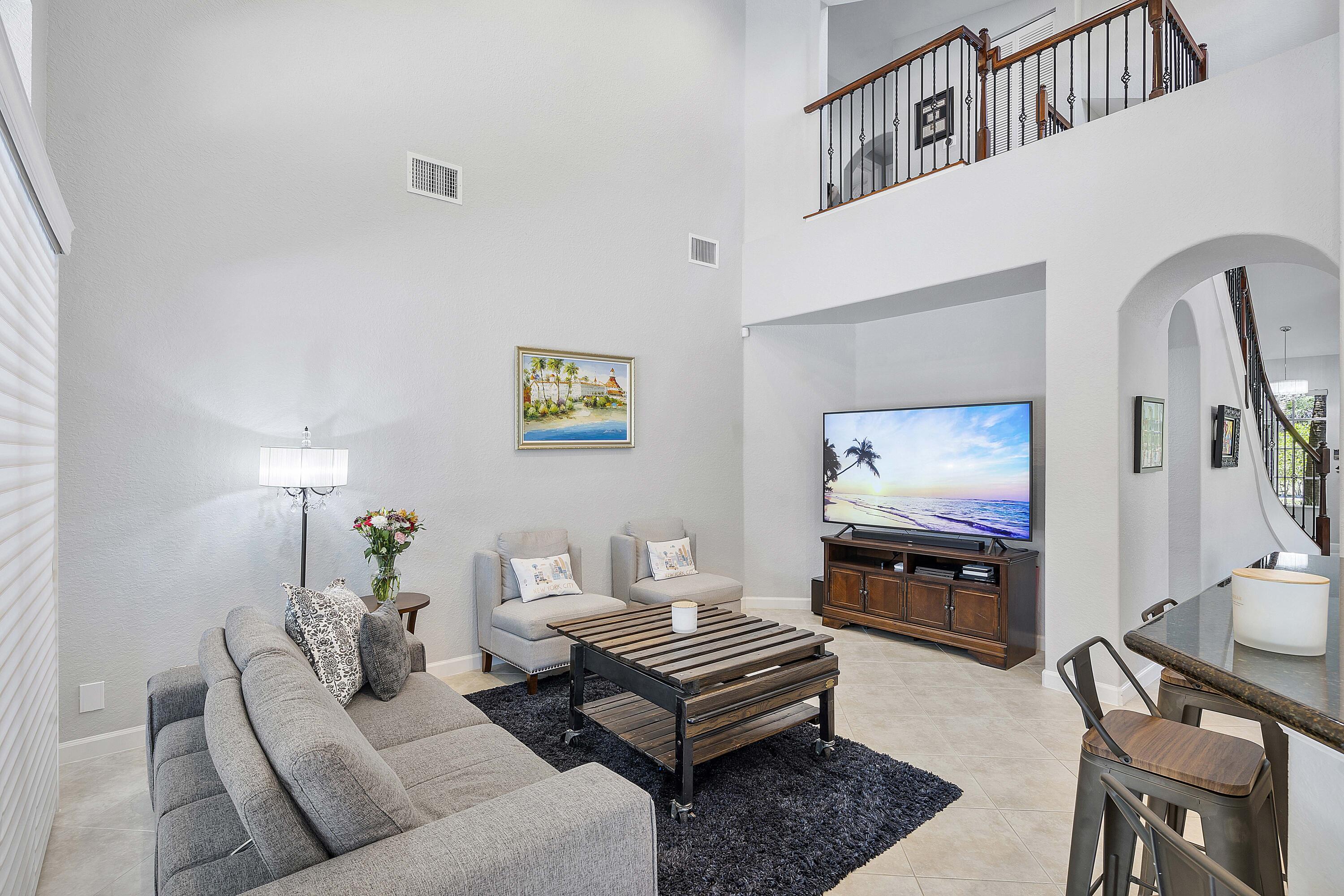 12341 NW 78th Manor