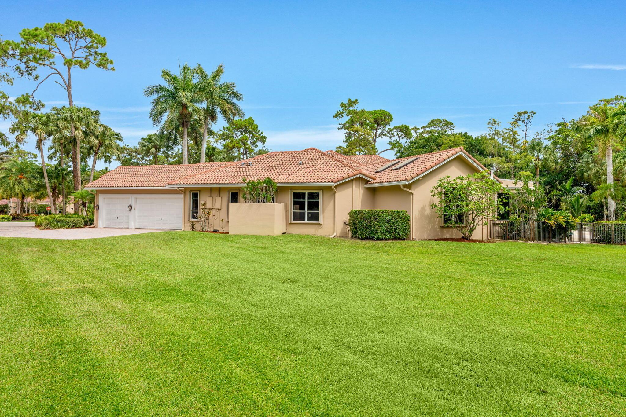 5285 E Leitner Drive