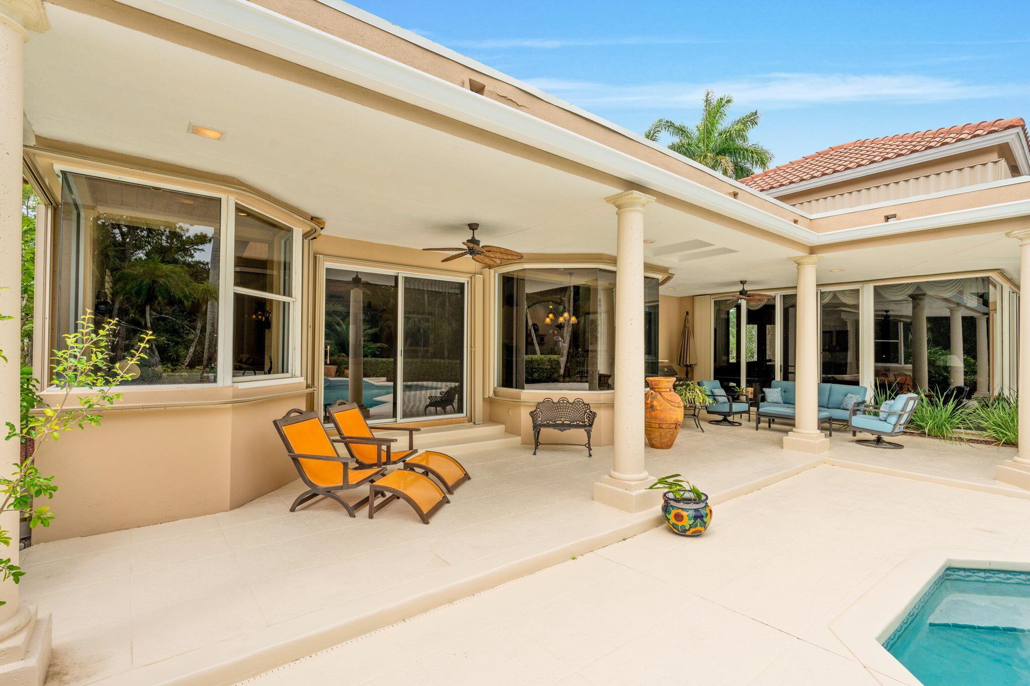 5285 E Leitner Drive