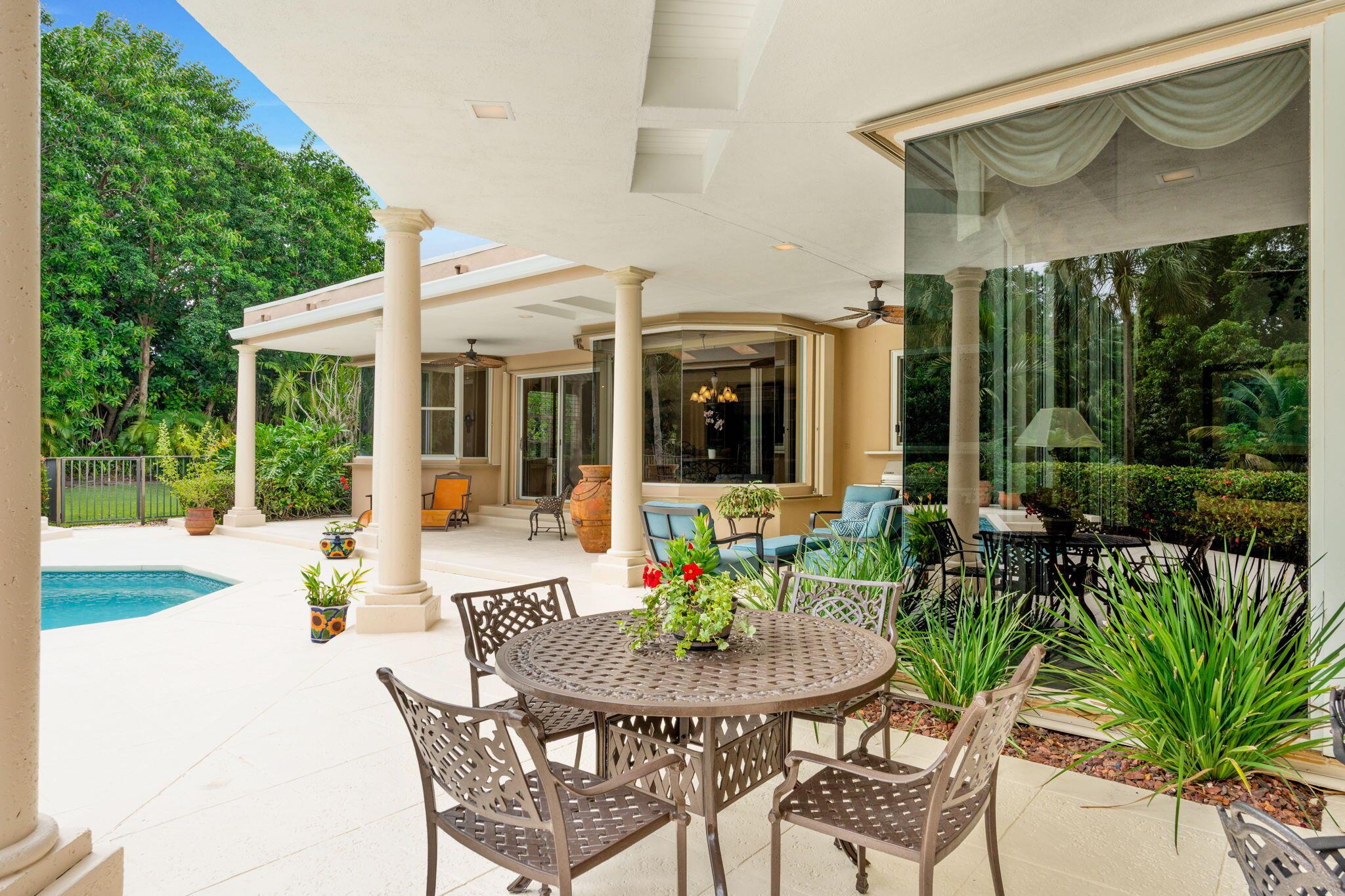 5285 E Leitner Drive