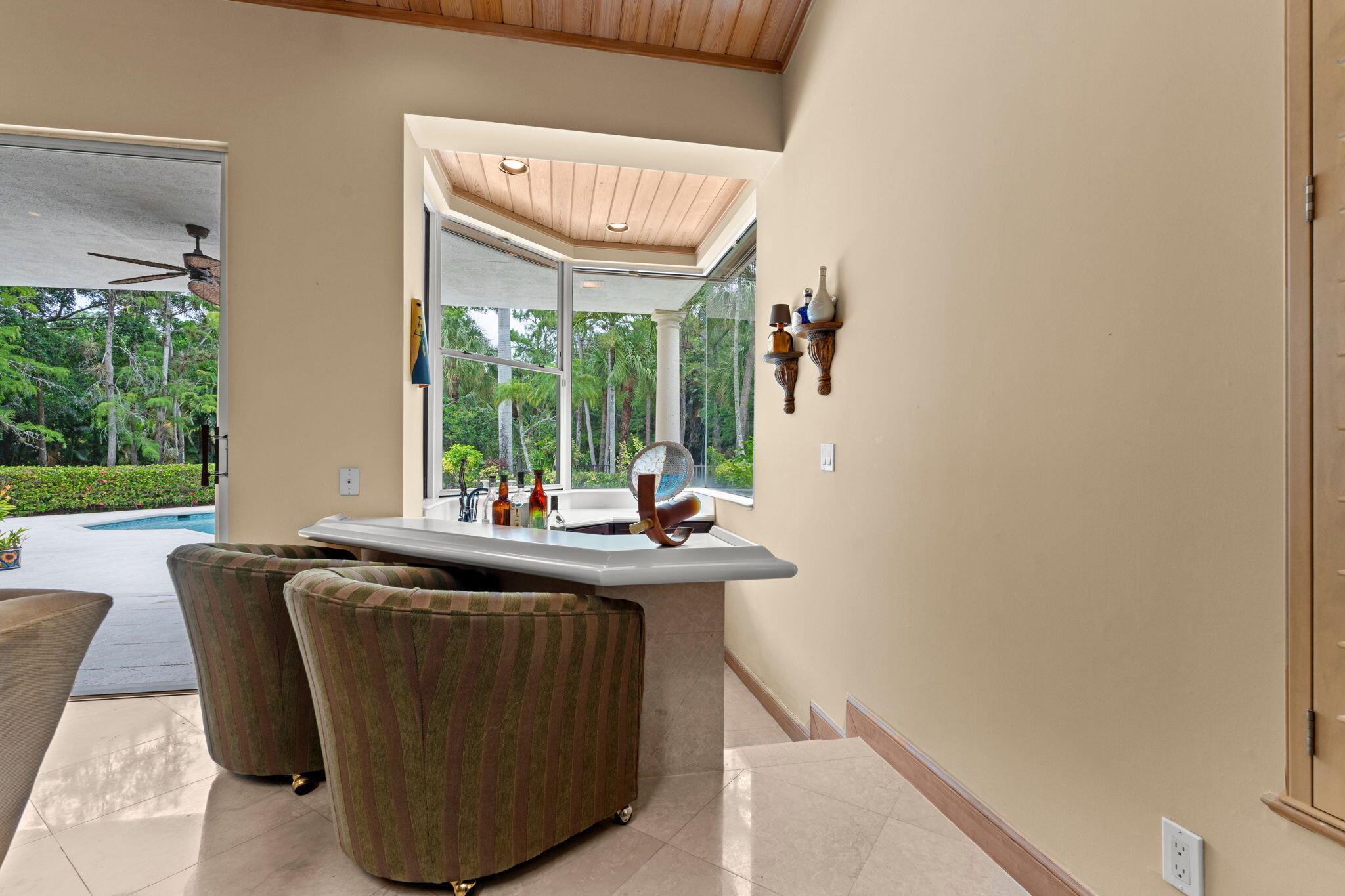 5285 E Leitner Drive