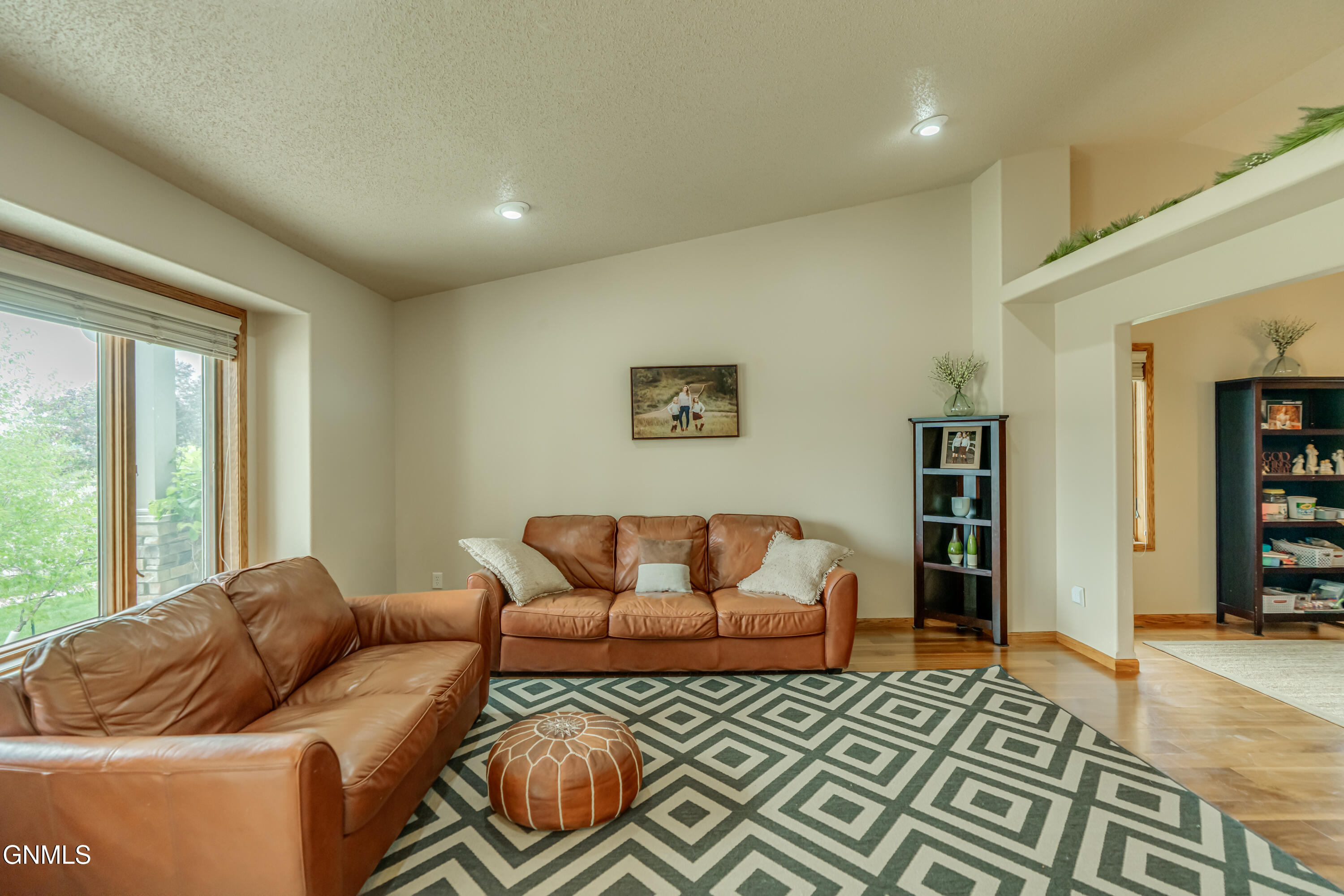 3100 Chisholm Trail