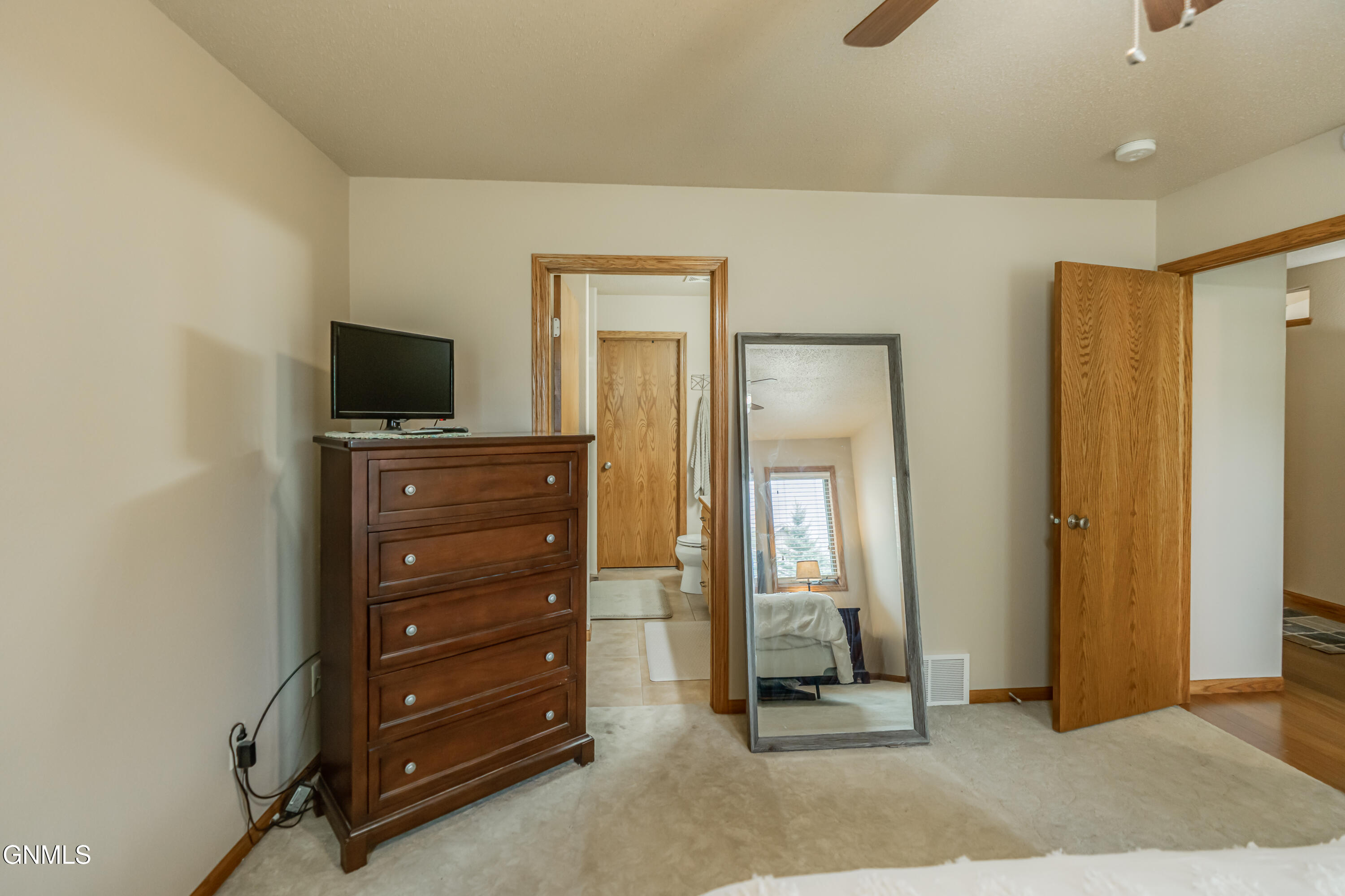 3100 Chisholm Trail