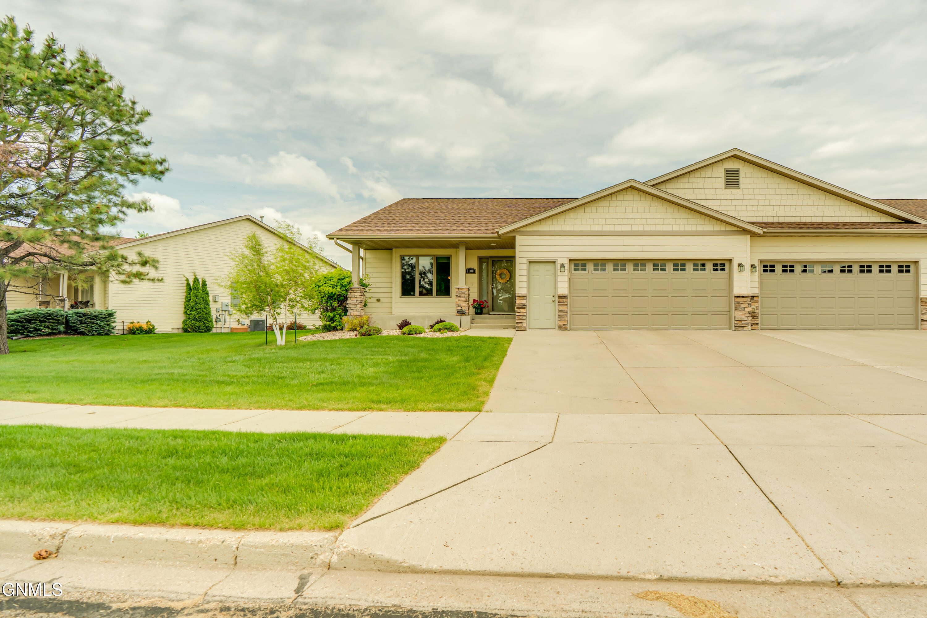 3100 Chisholm Trail