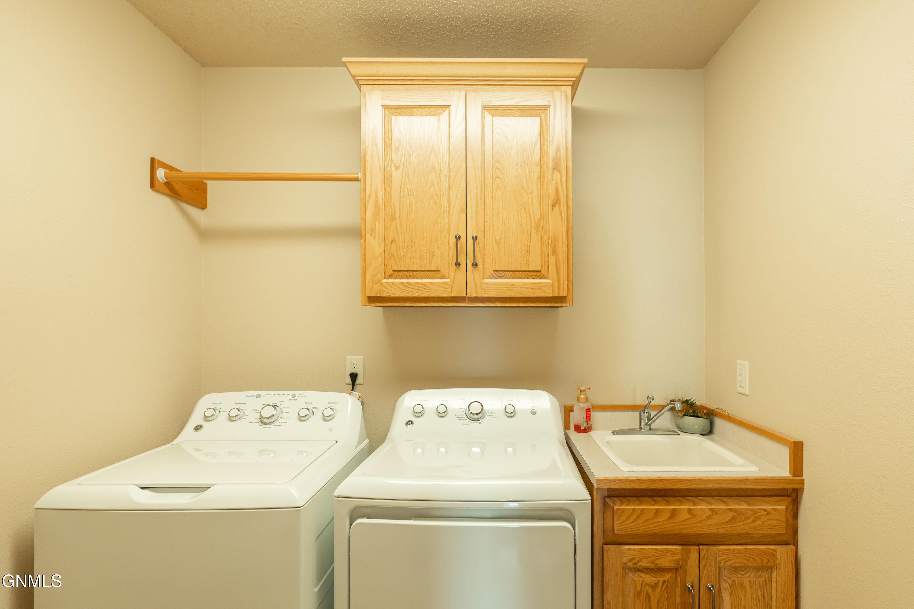 3100 Chisholm Trail
