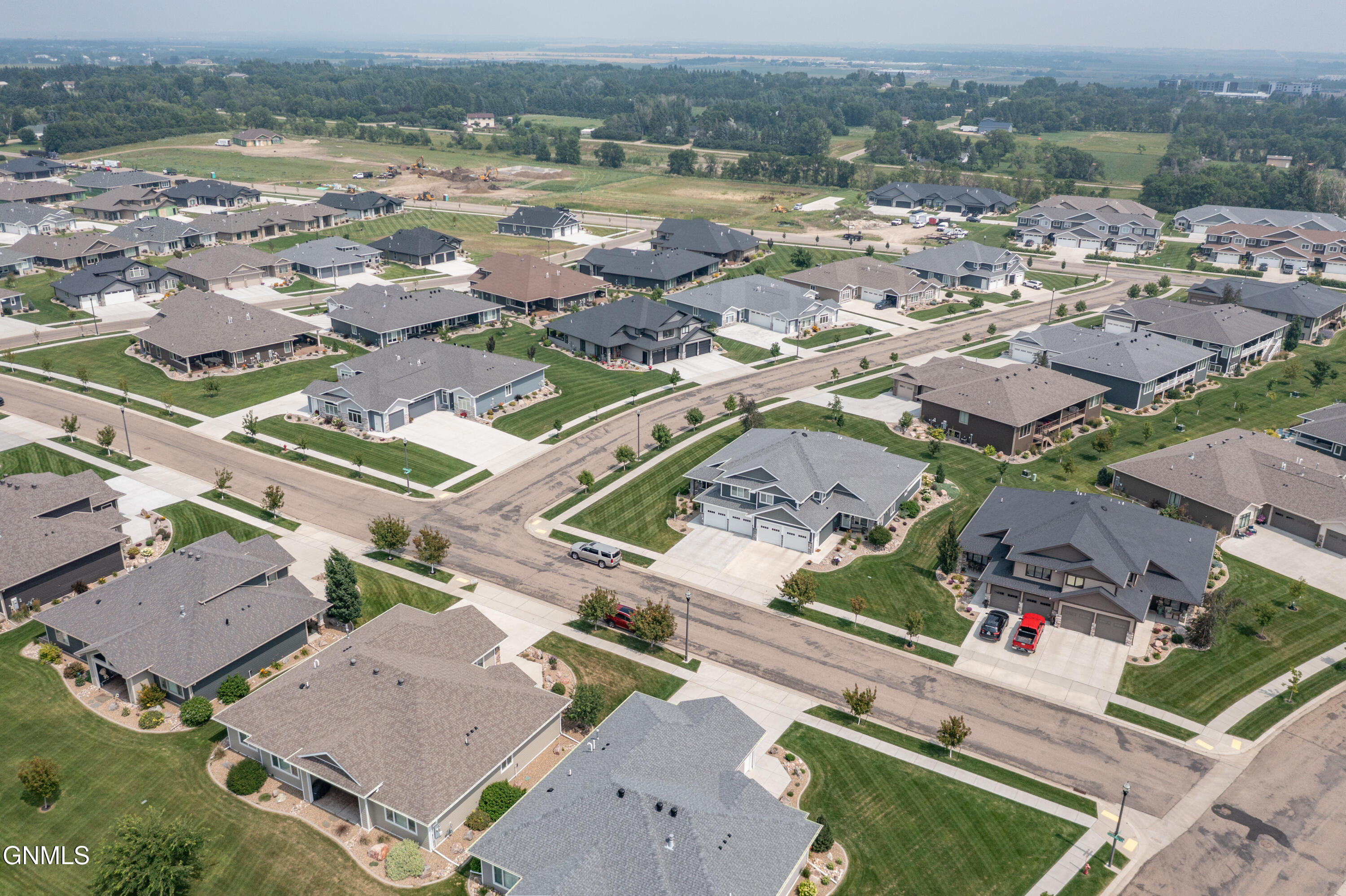 1424 Community Lp