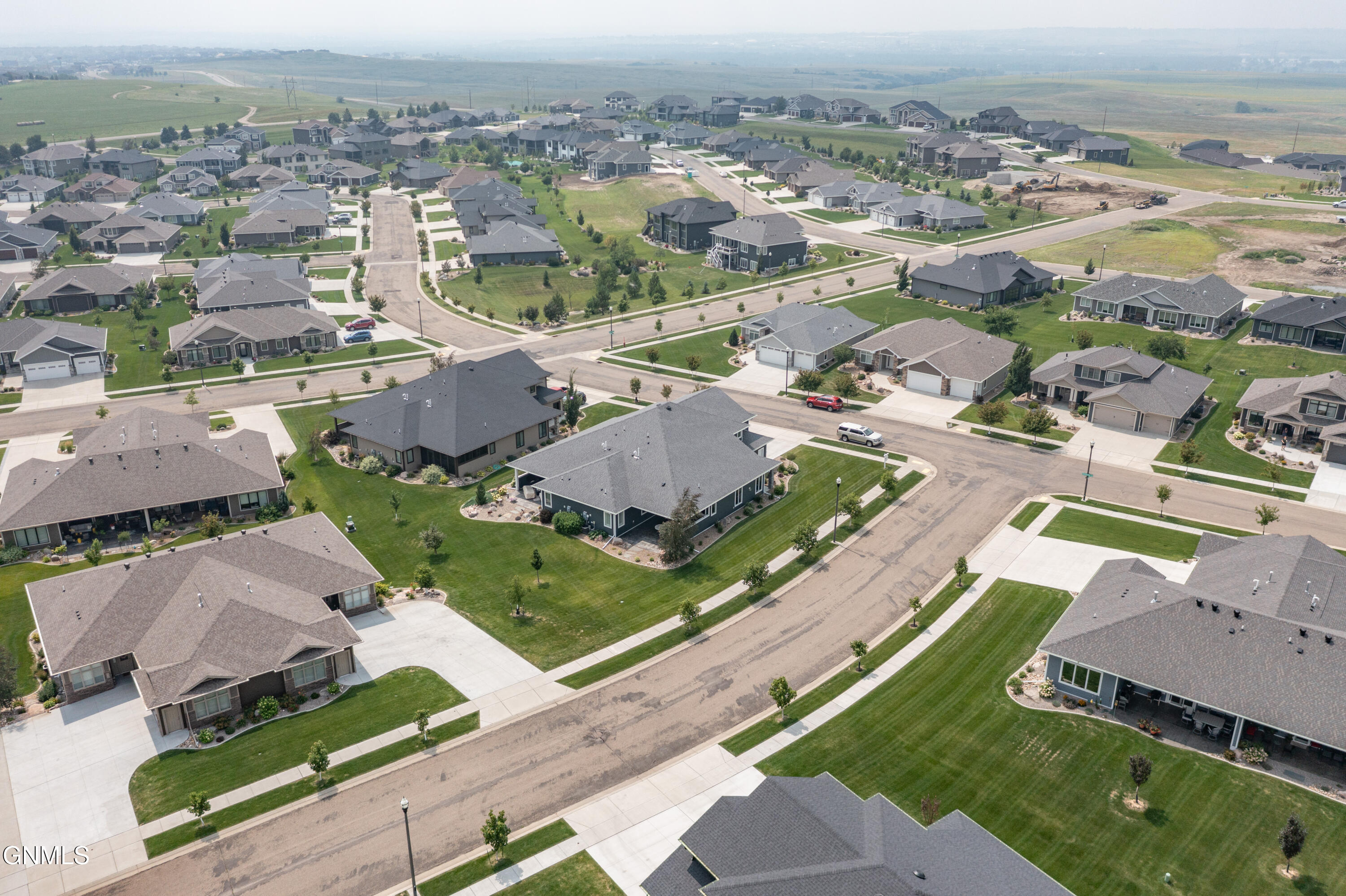 1424 Community Lp