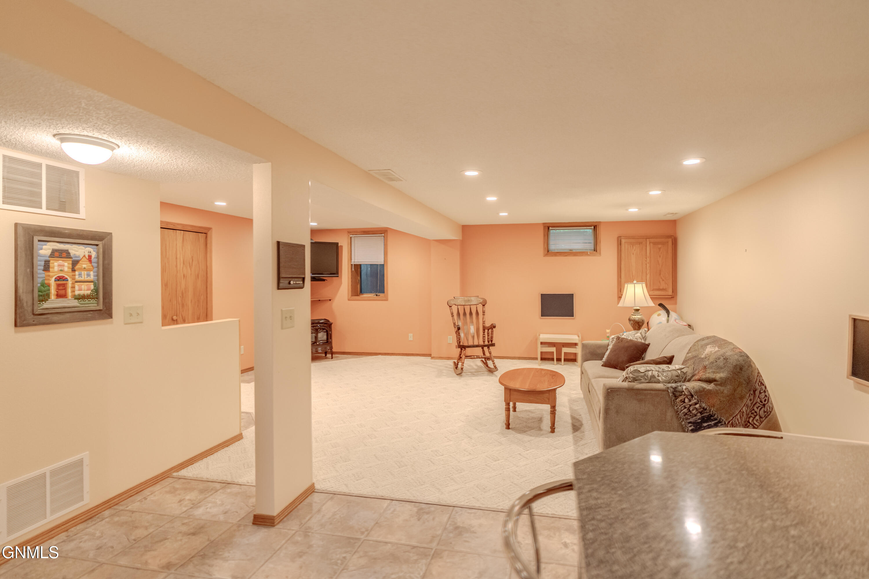 431 W Wachter Avenue