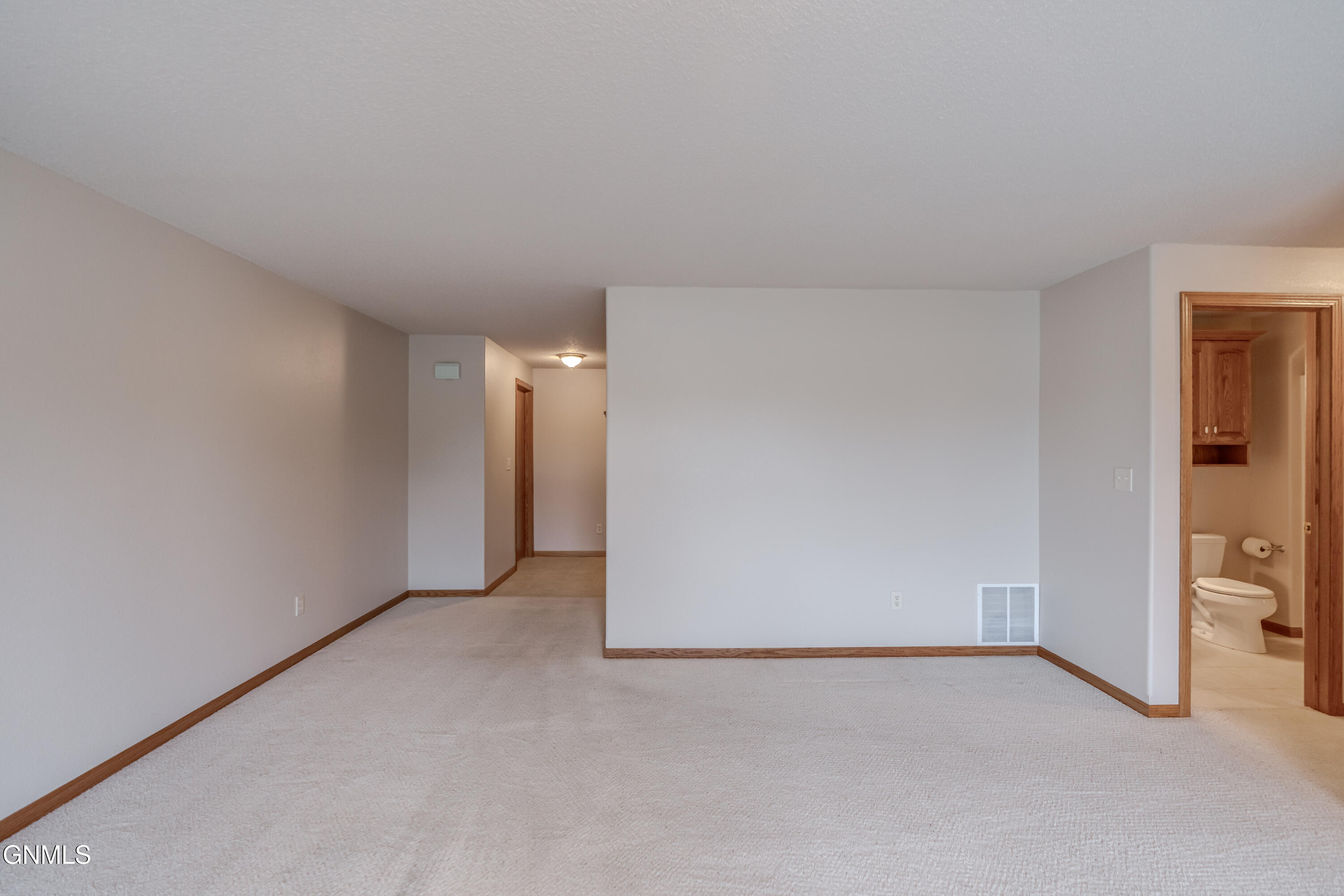 584 Cottonwood Loop