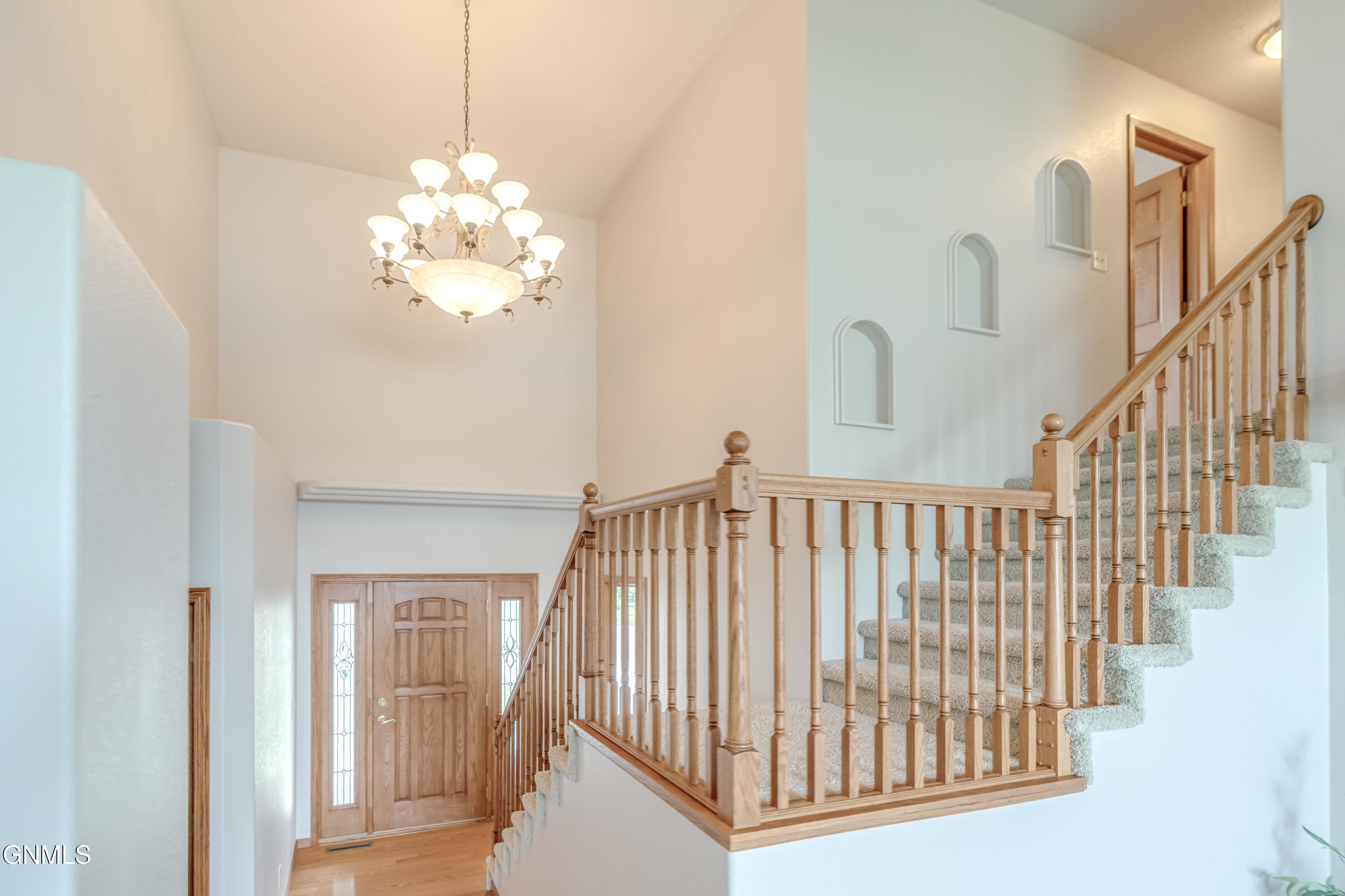 584 Cottonwood Loop