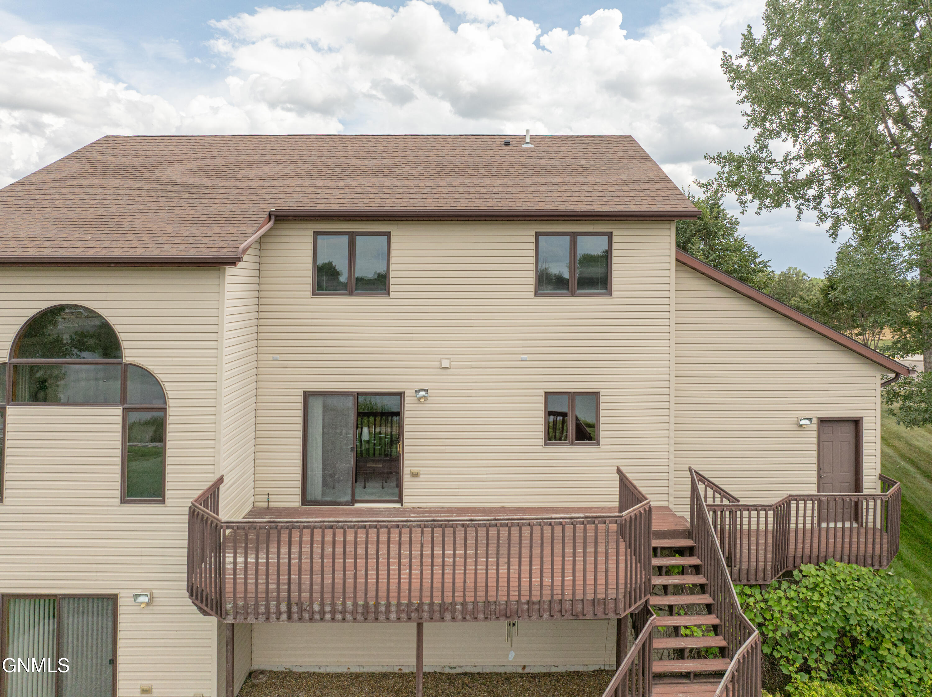 584 Cottonwood Loop