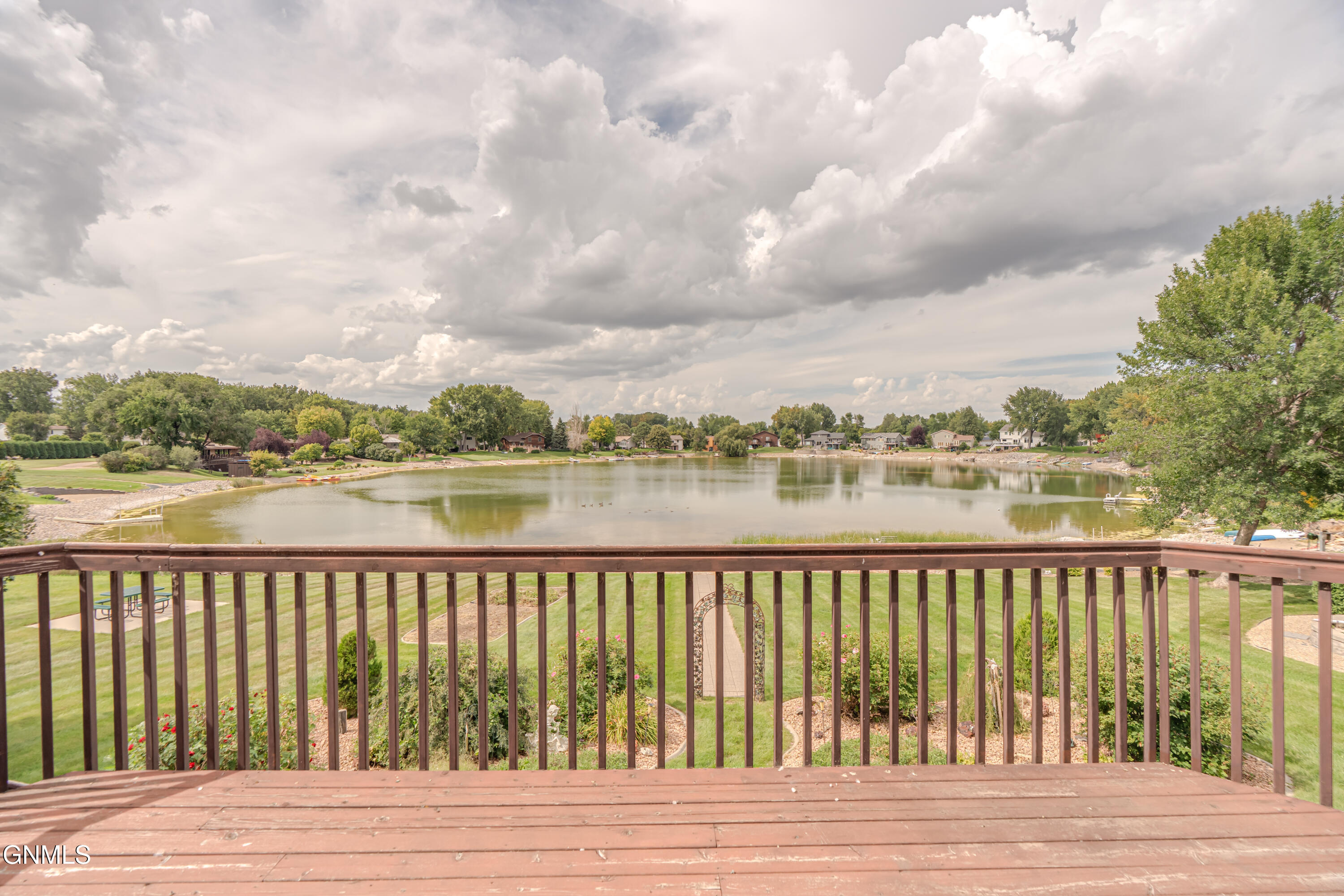 584 Cottonwood Loop